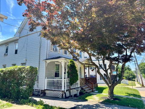 Photo of 428 Township Line Road, CHELTENHAM, PA 19012 (MLS # PAMC2183090)