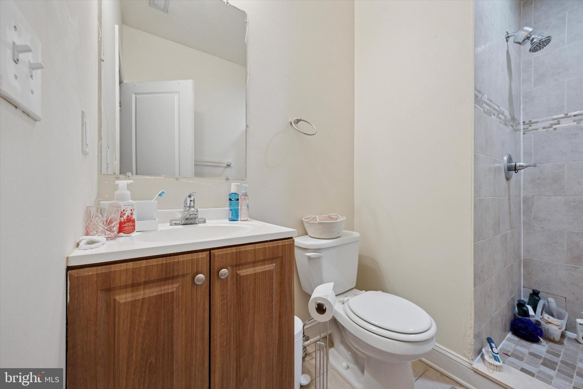 TEMPLE UNIVERSITY - Residential Income