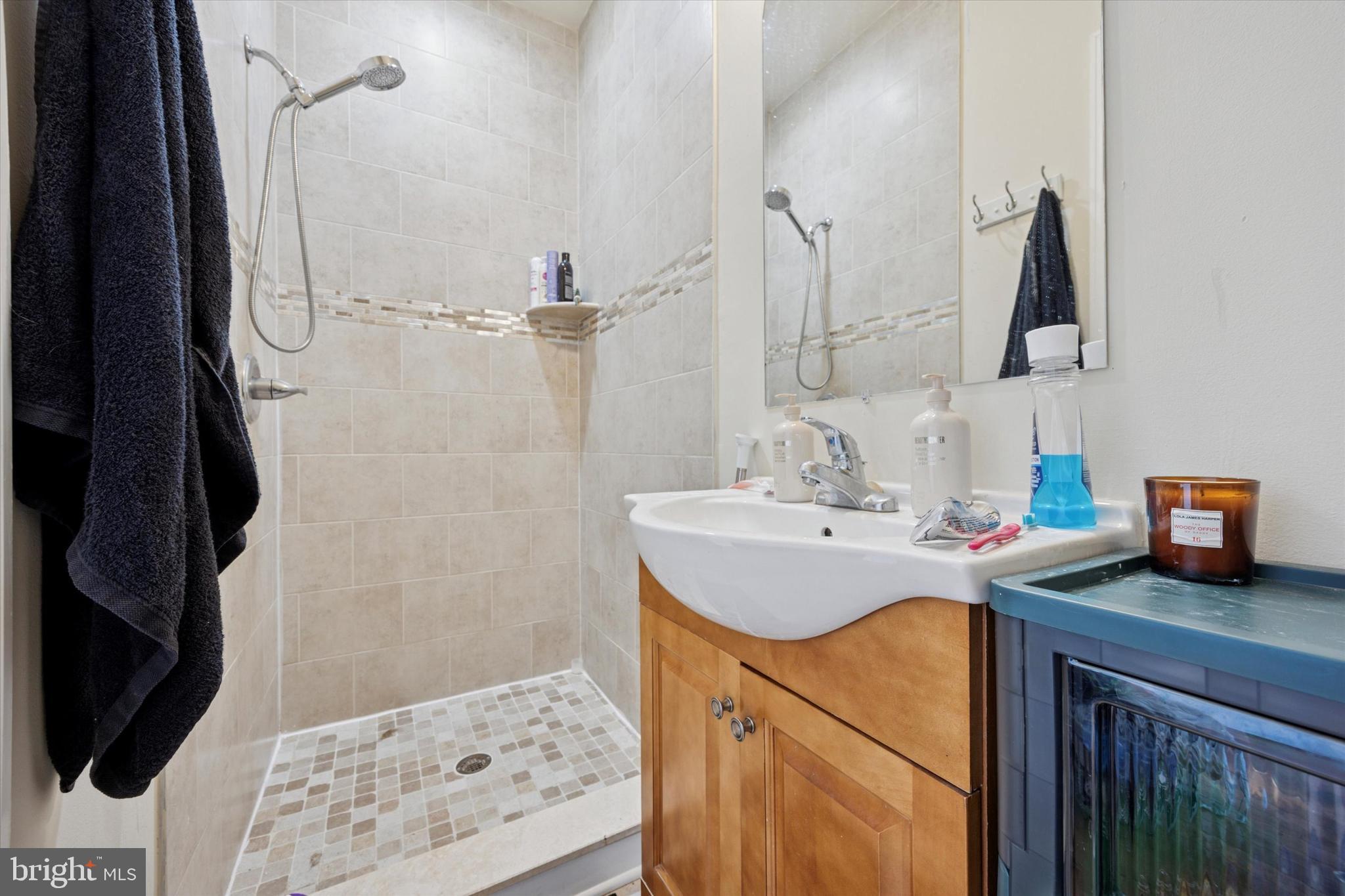 TEMPLE UNIVERSITY - Residential Income