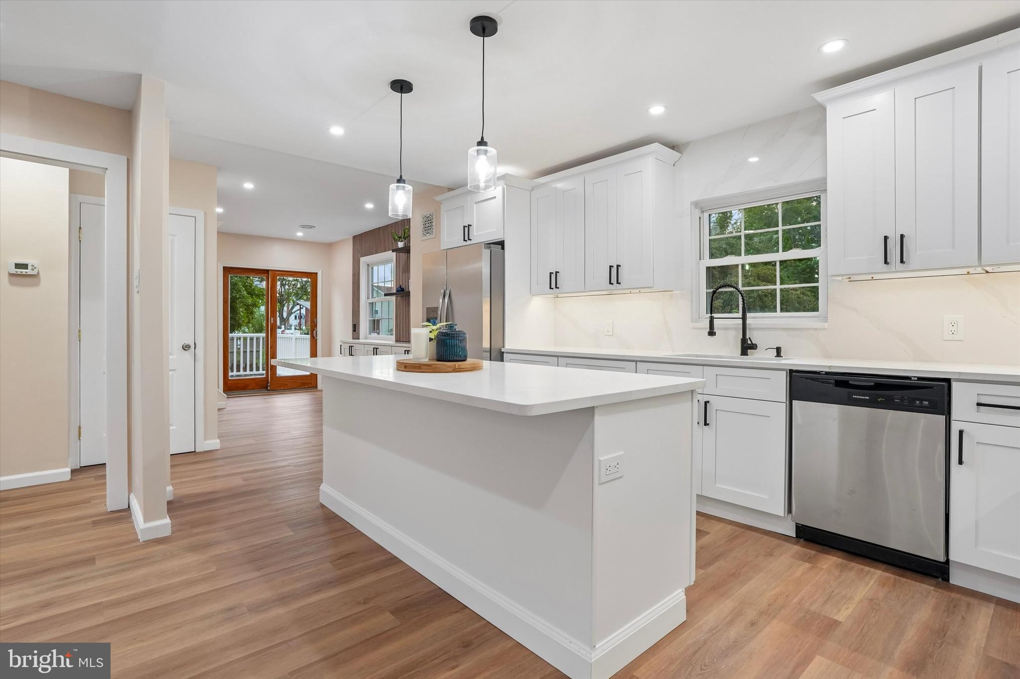 2924 JUNE AVENUE