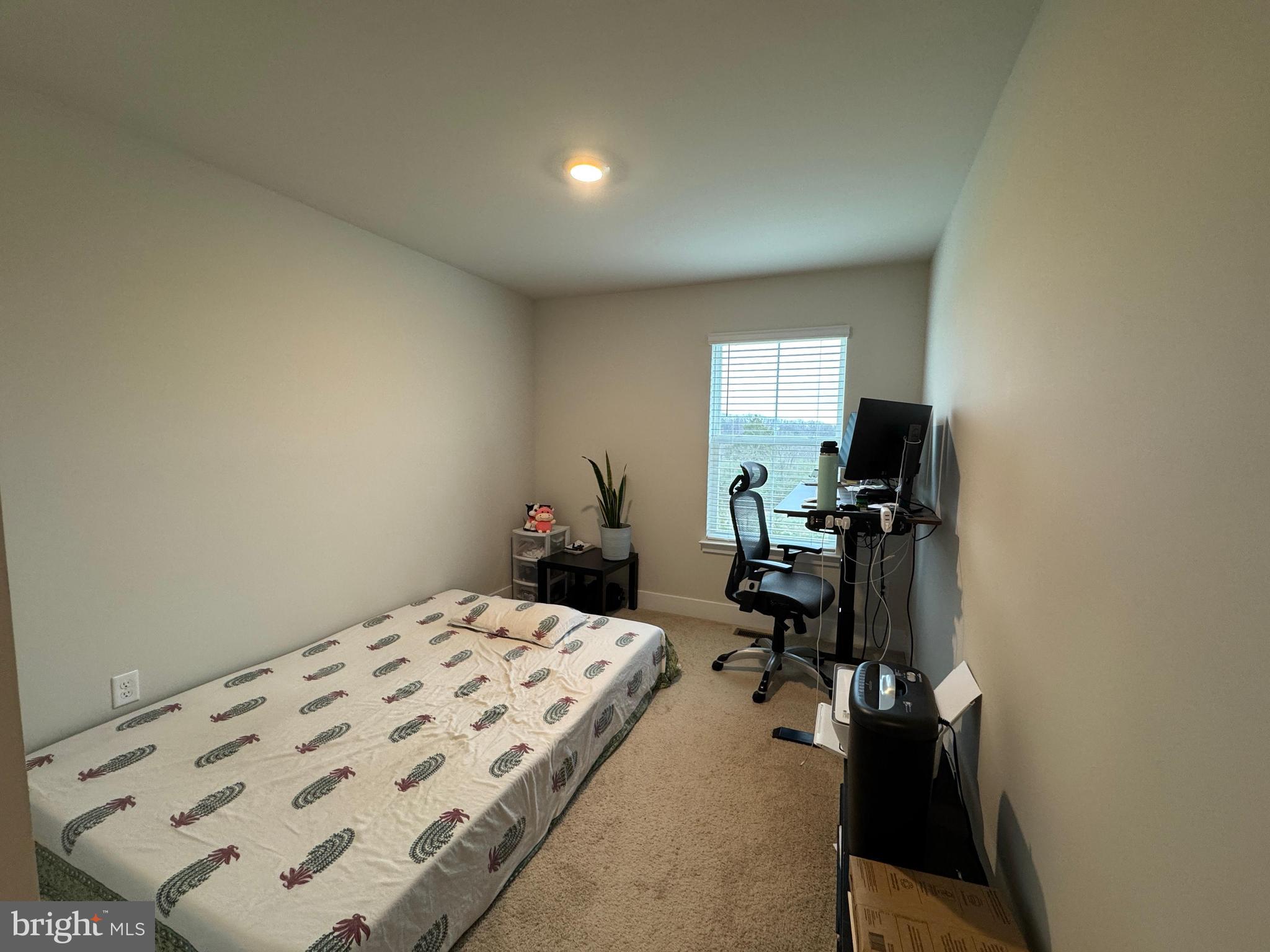 RETREAT AT WINDING CREEK - Residential Lease