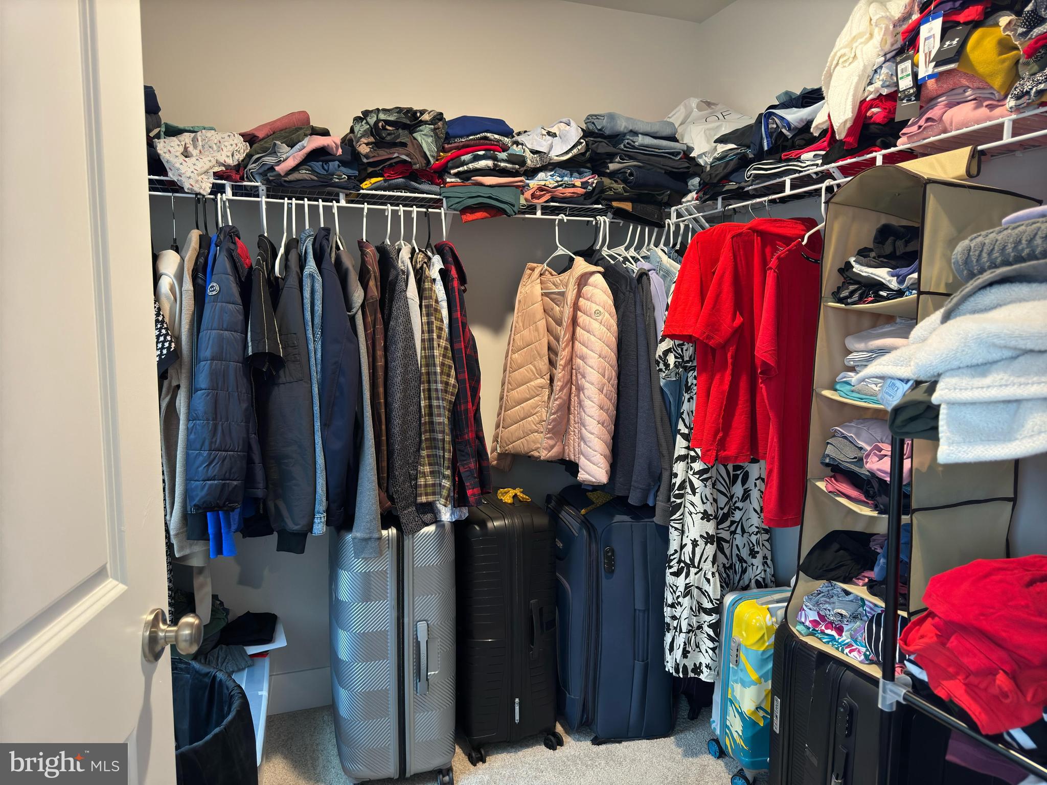 RETREAT AT WINDING CREEK - Residential Lease