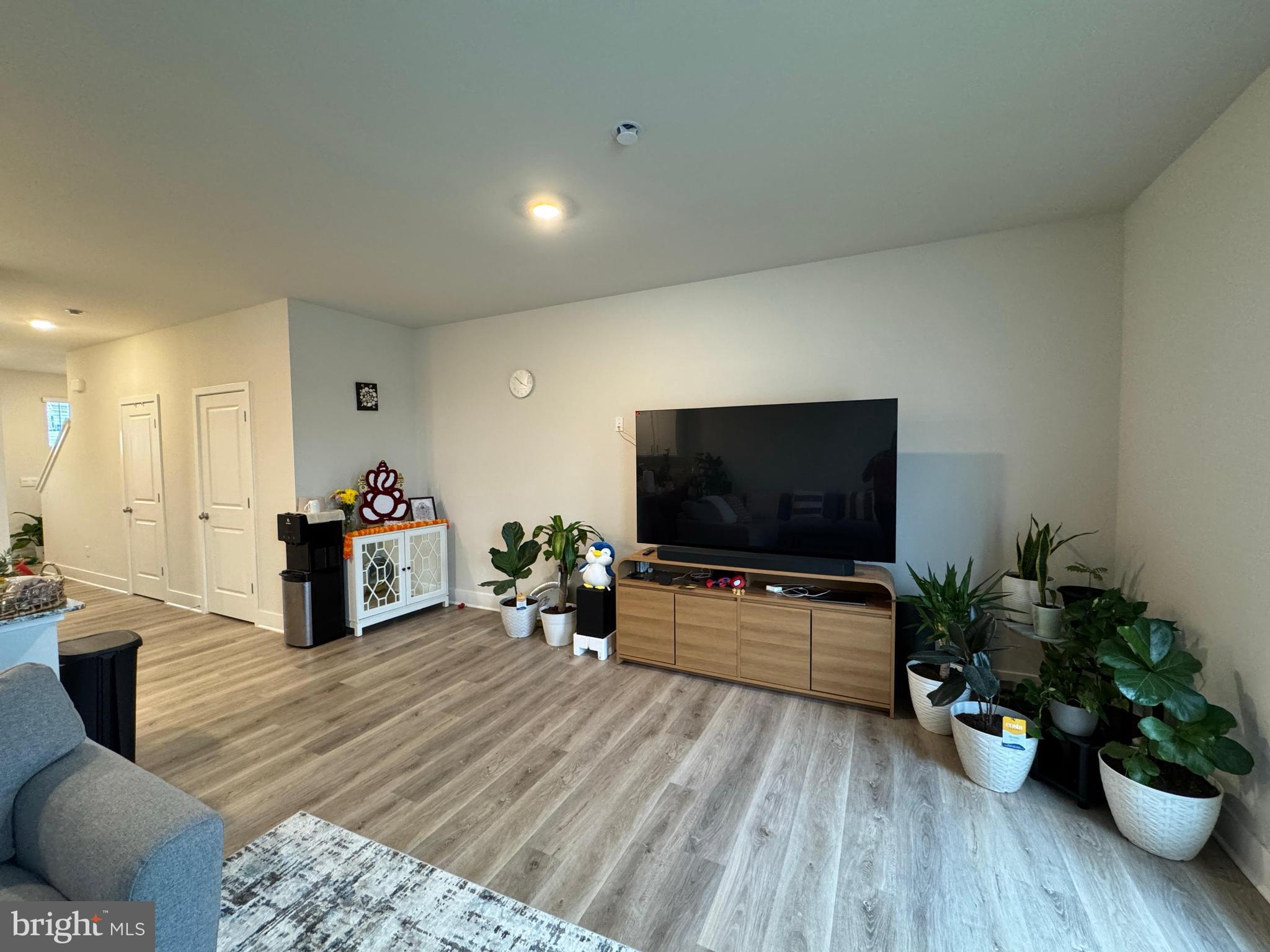 RETREAT AT WINDING CREEK - Residential Lease