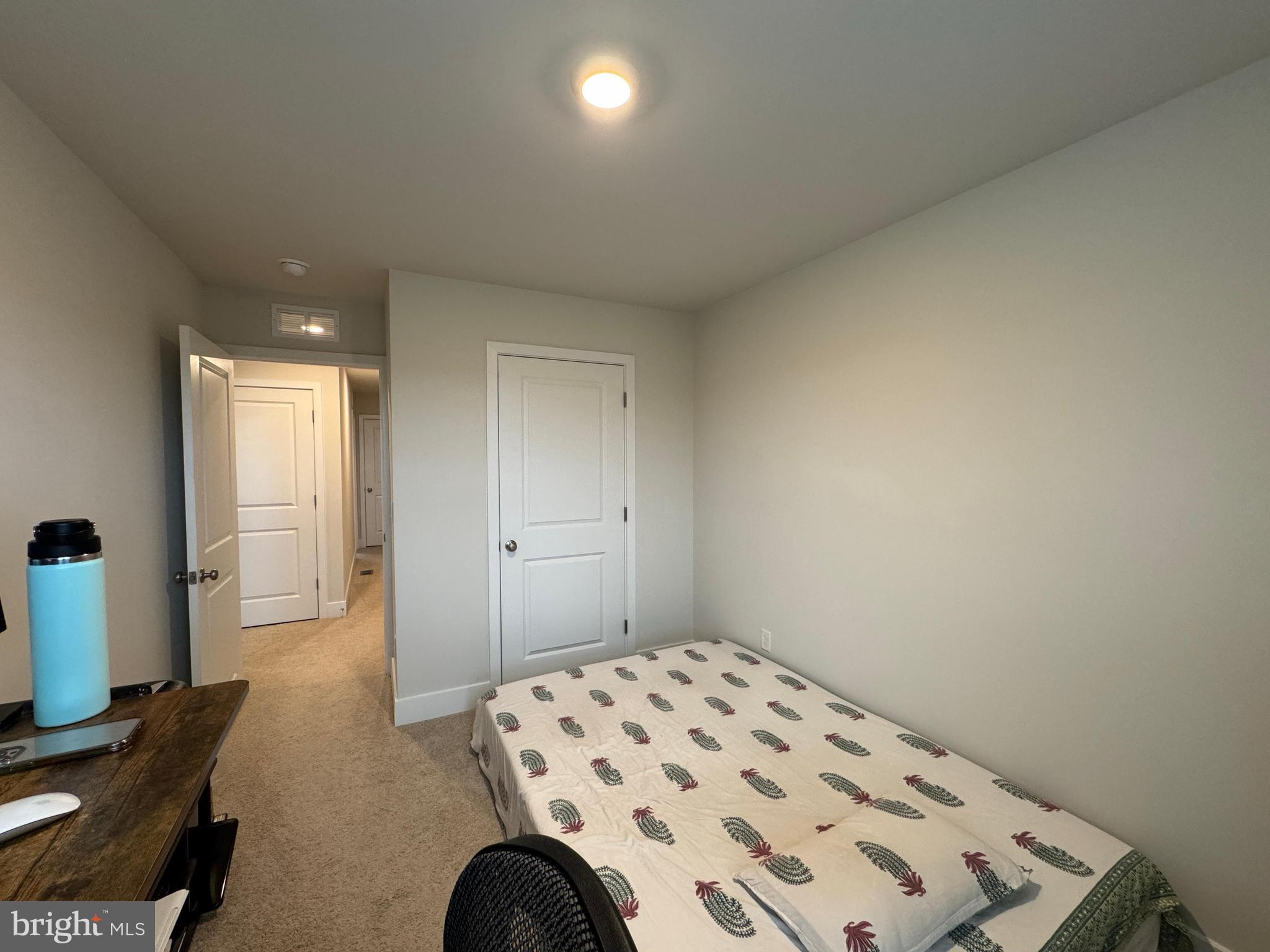 RETREAT AT WINDING CREEK - Residential Lease