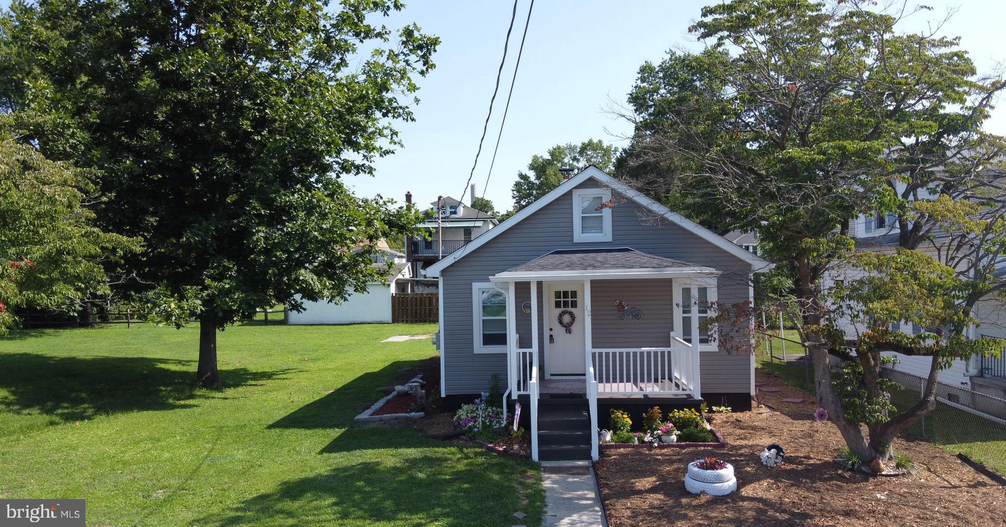 12 CHESTER AVENUE