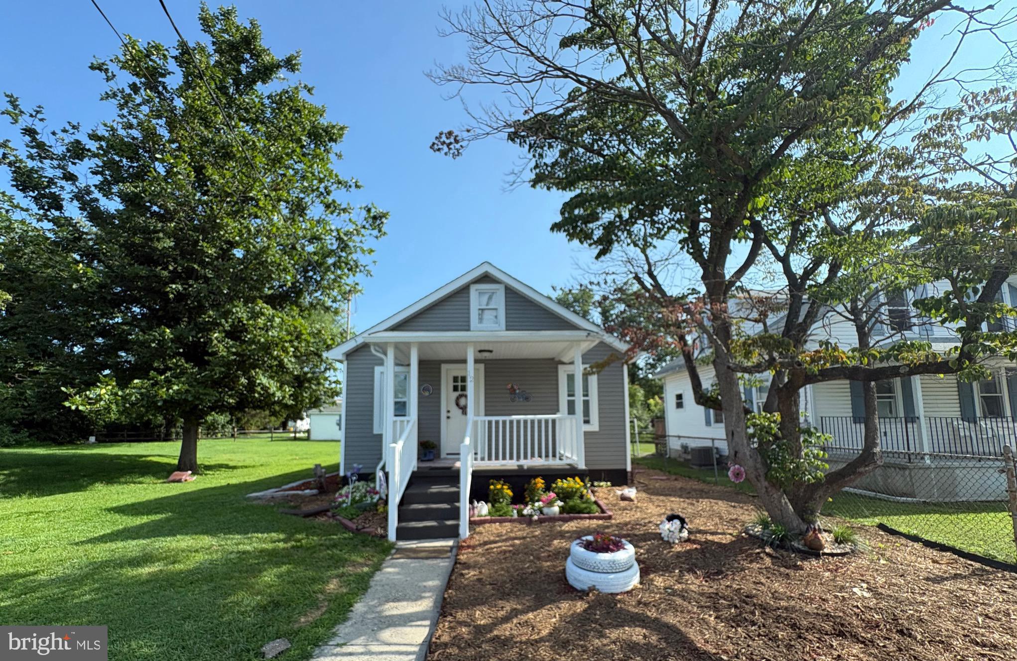 12 CHESTER AVENUE