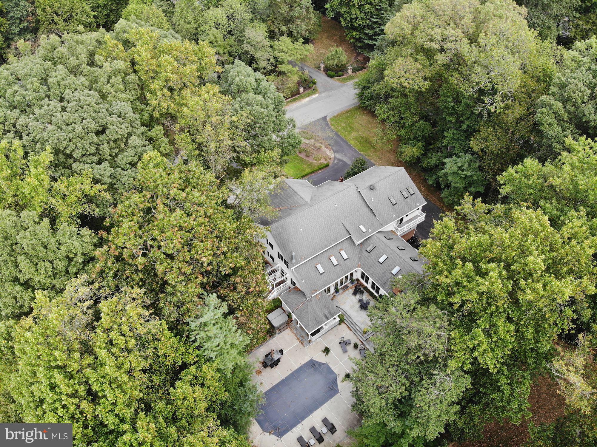 EATON PARK - Residential