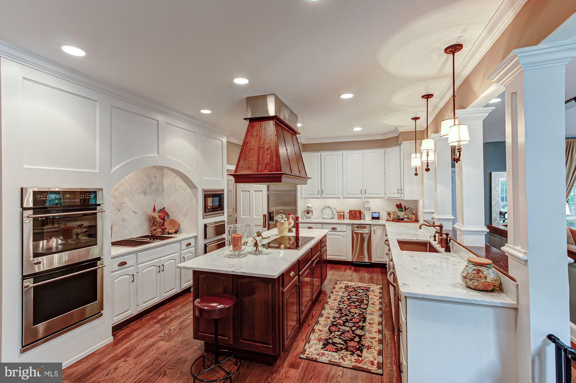 EATON PARK - Residential