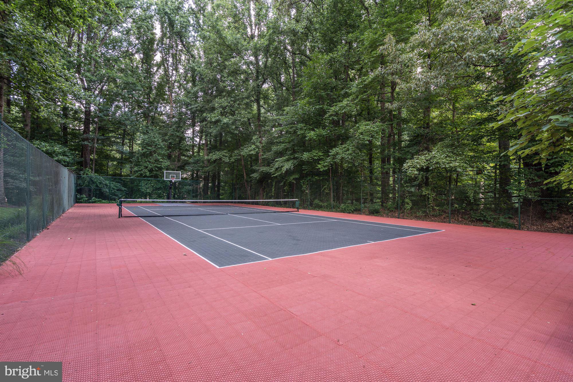 EATON PARK - Residential