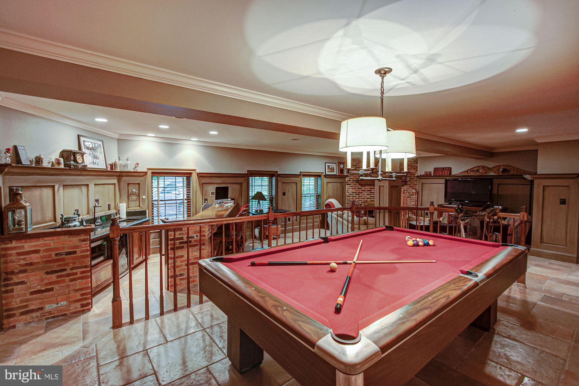 EATON PARK - Residential