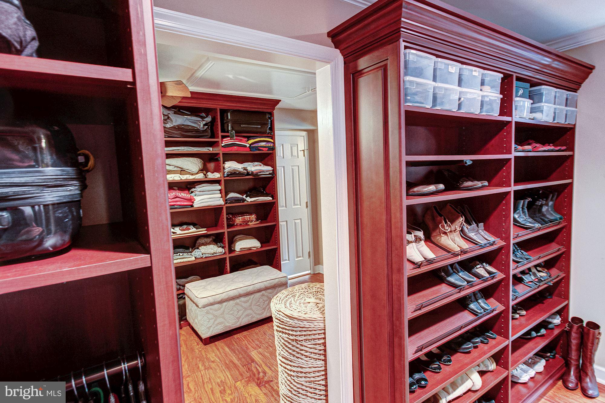 EATON PARK - Residential