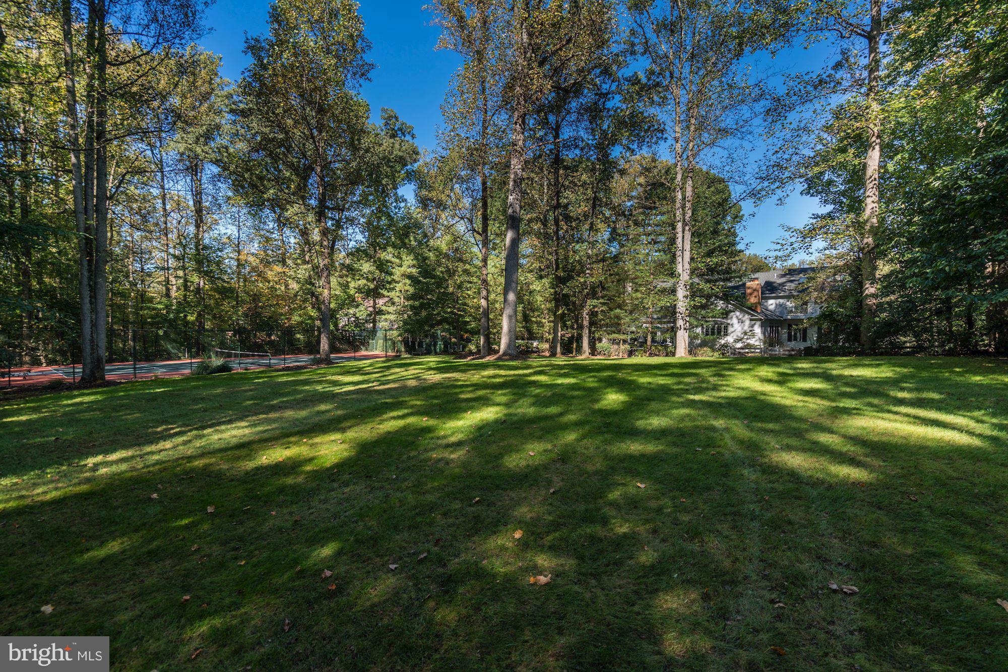 EATON PARK - Residential