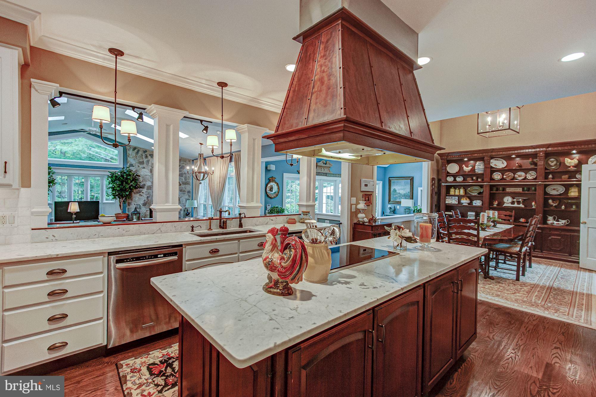 EATON PARK - Residential