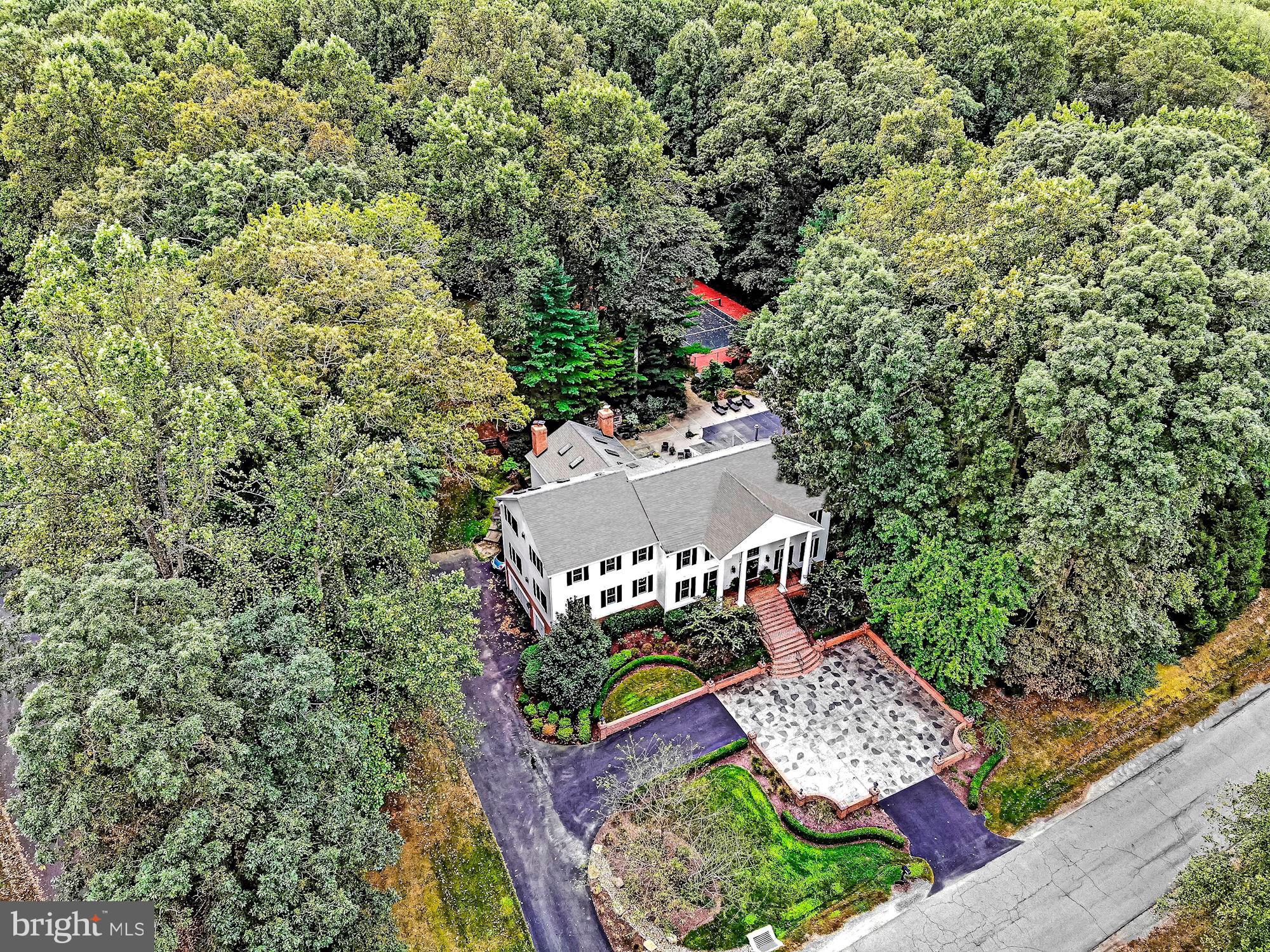 EATON PARK - Residential