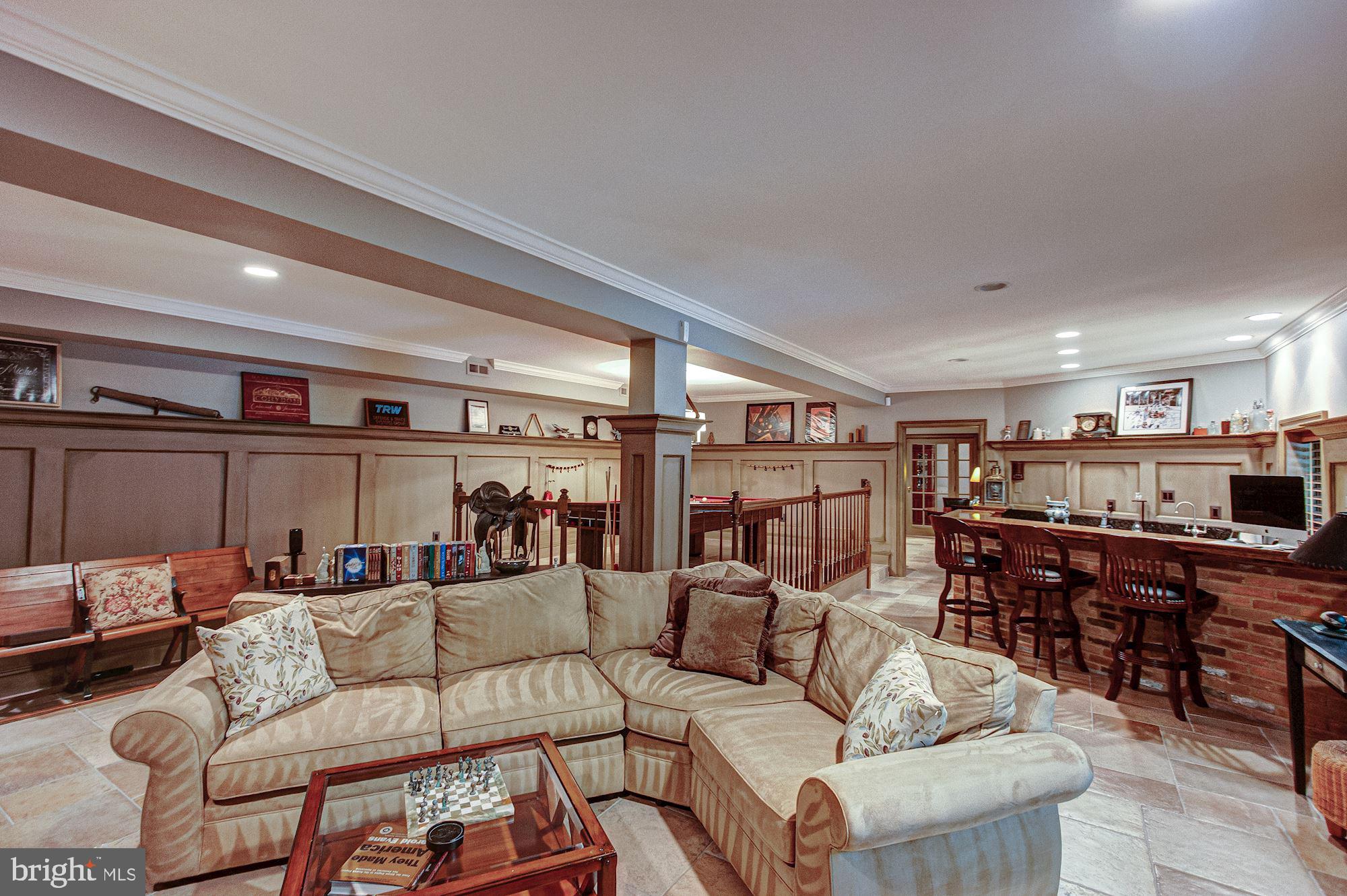 EATON PARK - Residential