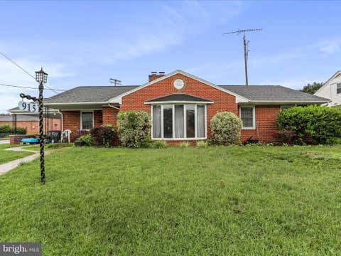 Homes For Sale - 915 Florida Avenue<br/> MARTINSBURG, WV 25401