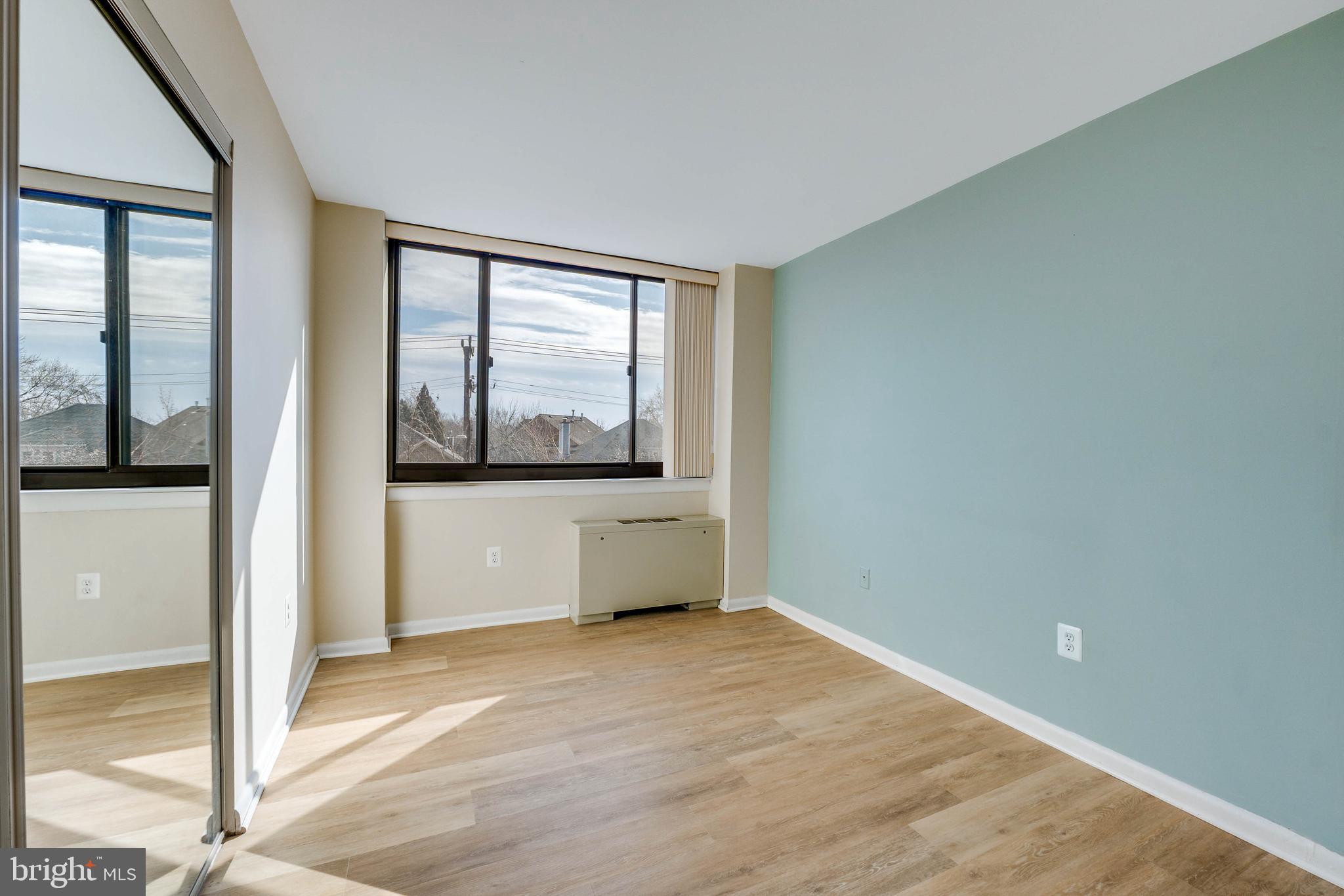 STONERIDGE KNOLL - Residential Lease