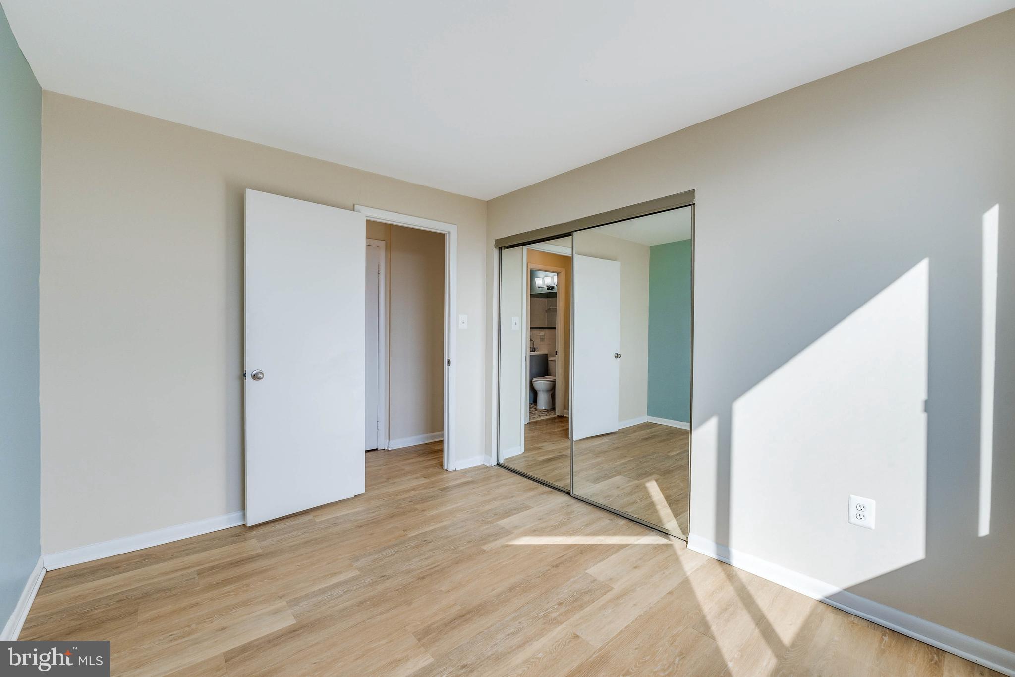 STONERIDGE KNOLL - Residential Lease