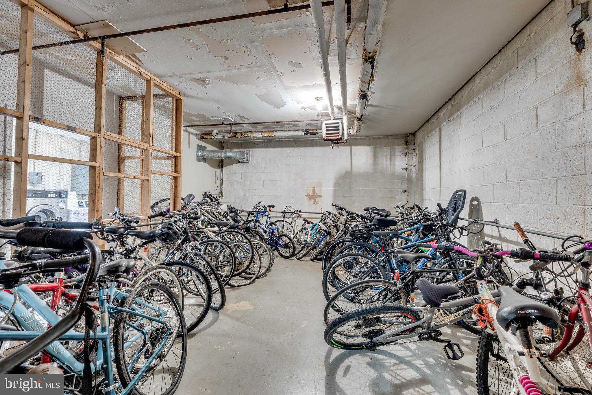 STONERIDGE KNOLL - Residential Lease