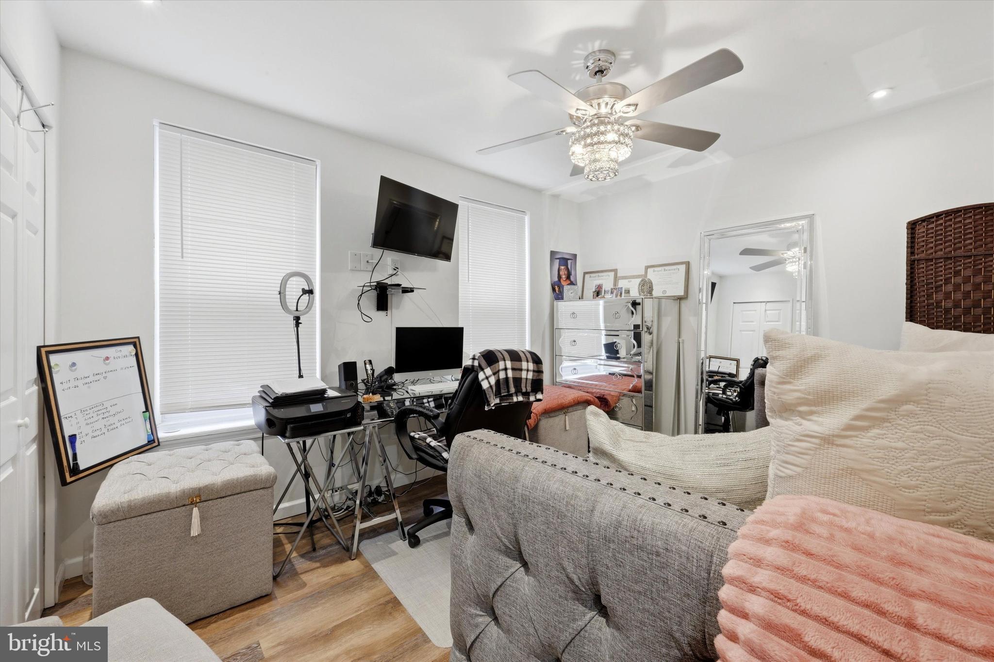 COBBS CREEK - Residential