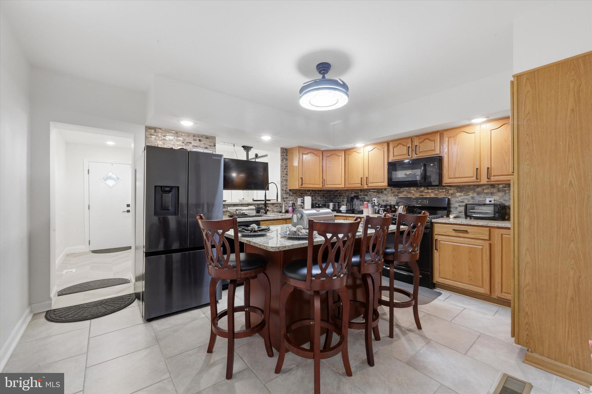 COBBS CREEK - Residential