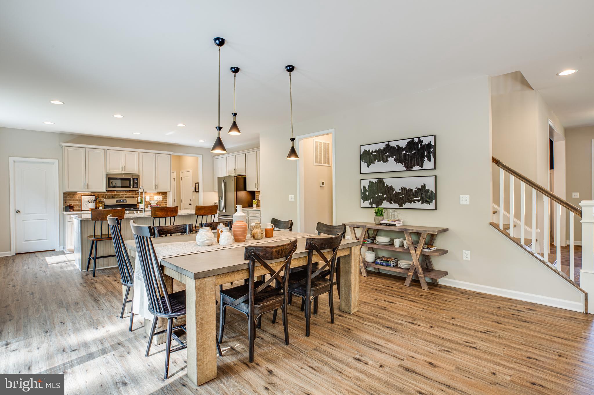 WHITEHALL - Residential