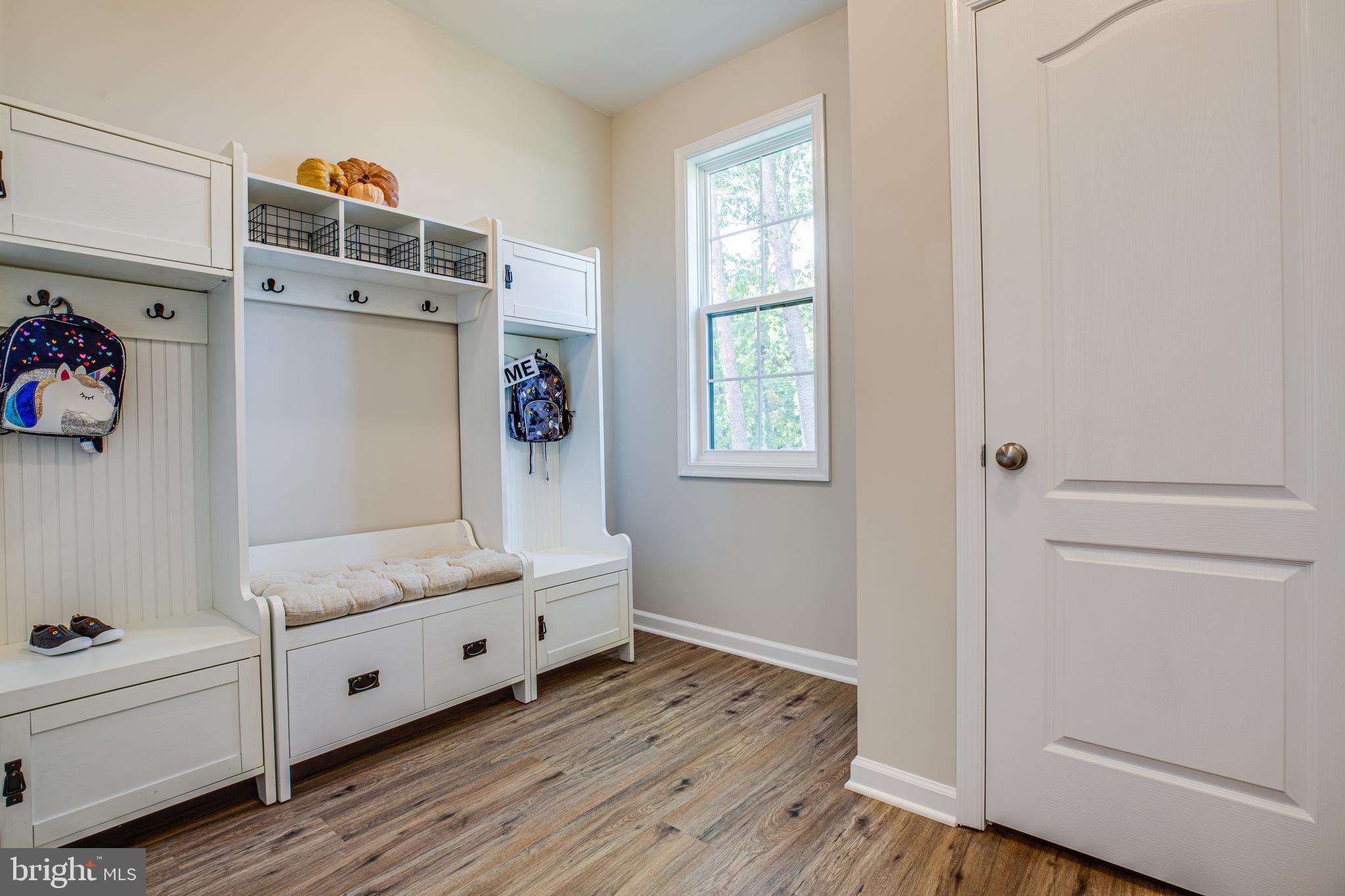 WHITEHALL - Residential