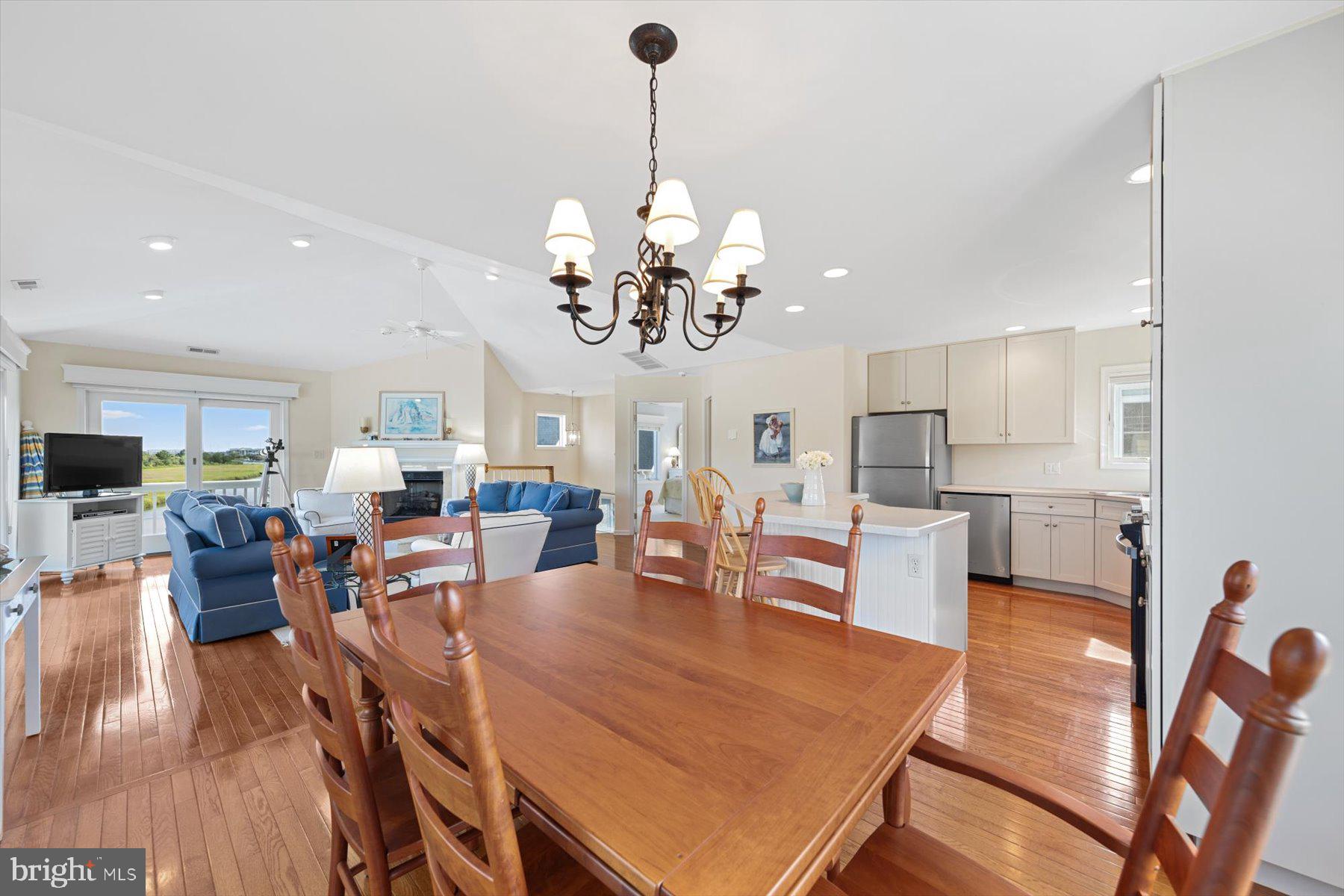 OCEAN RIDGE WEST - Residential