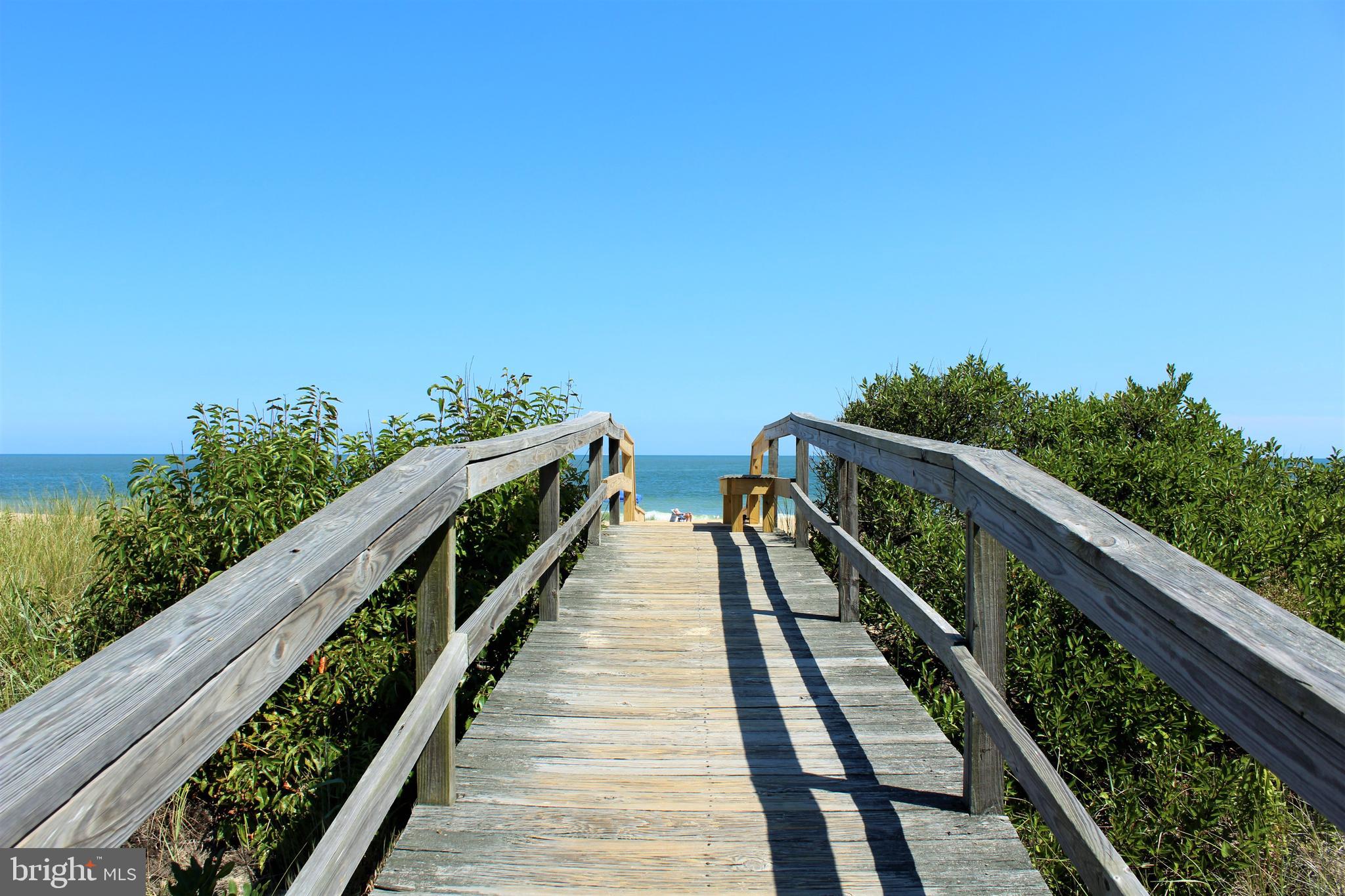 OCEAN RIDGE WEST - Residential