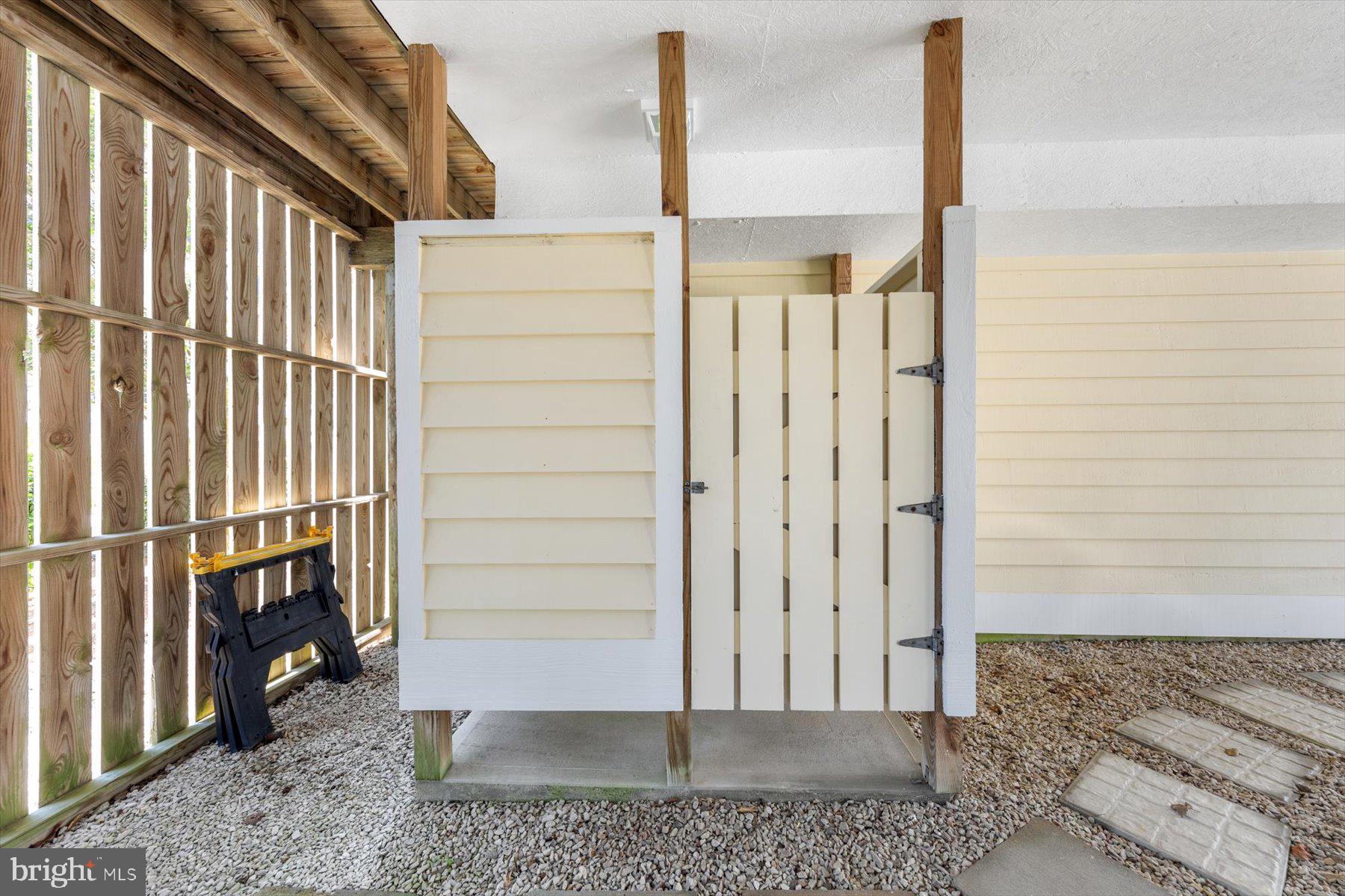 OCEAN RIDGE WEST - Residential