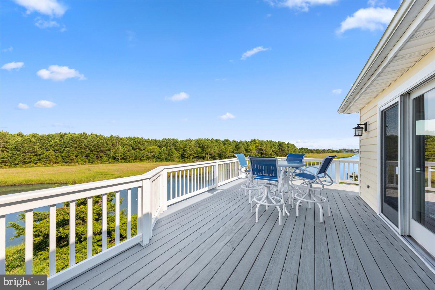 OCEAN RIDGE WEST - Residential