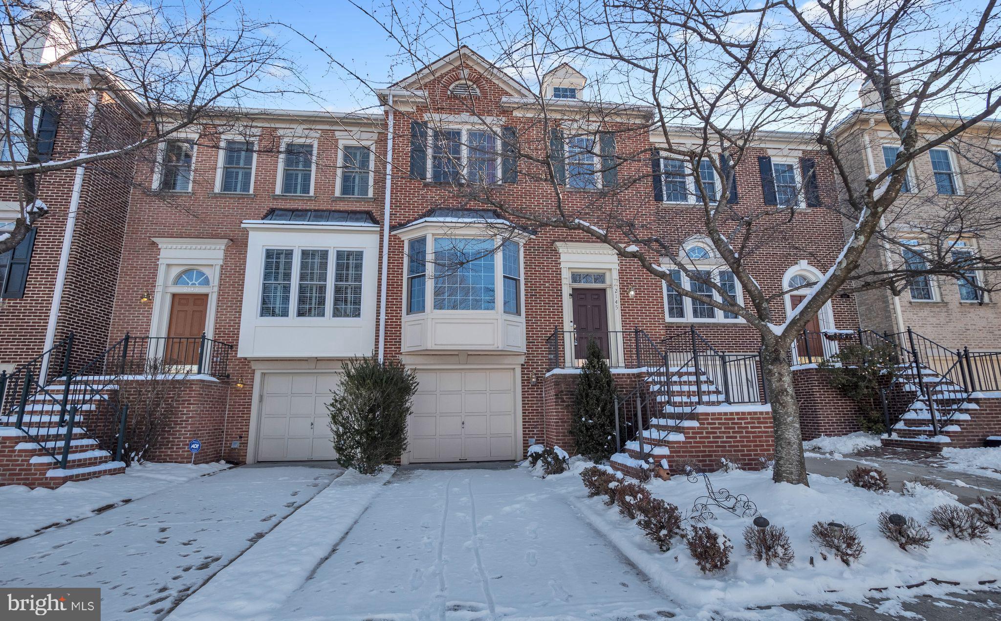 COURTHOUSE WOODS - Residential Lease