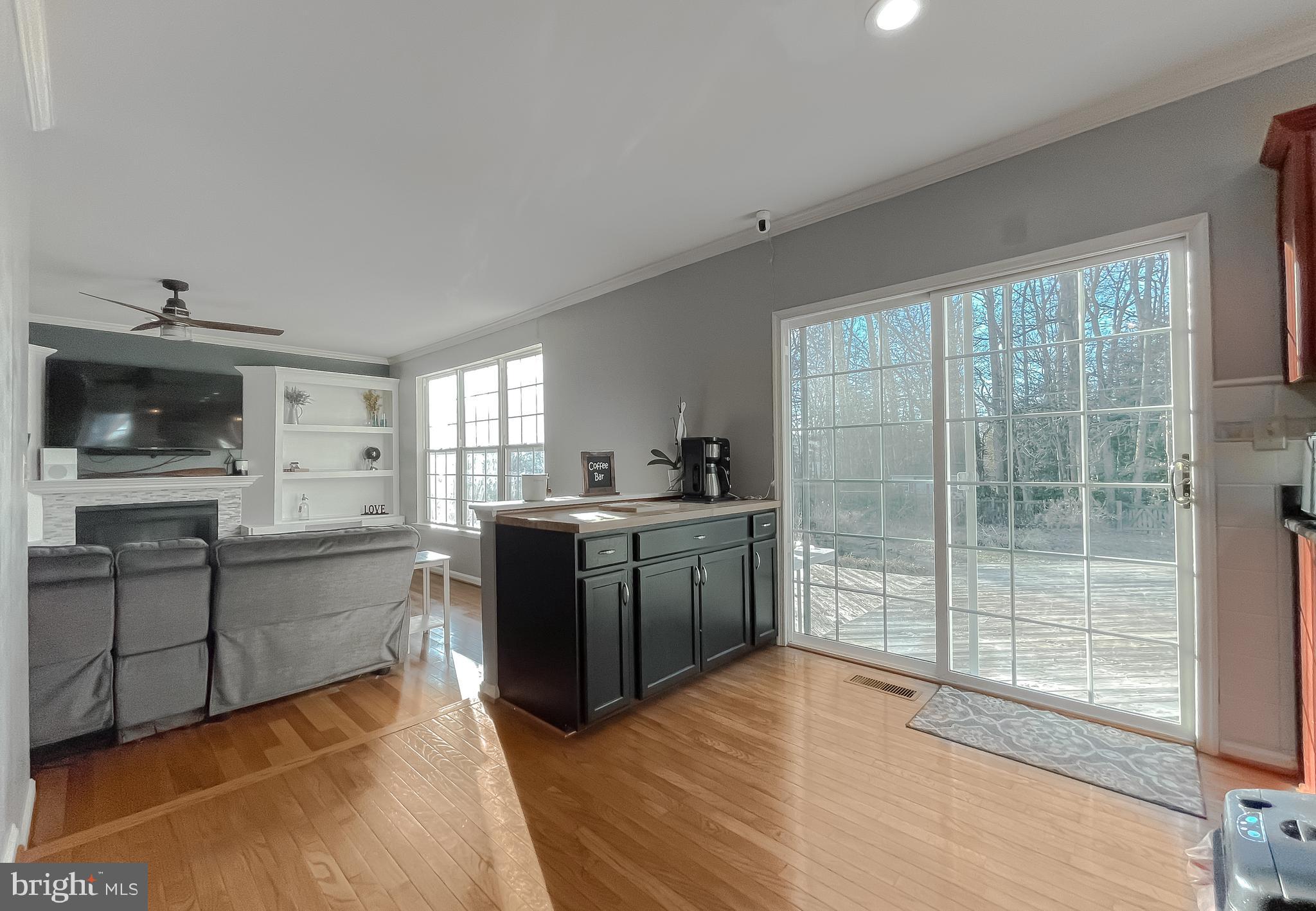 CEDAR TREE - Residential