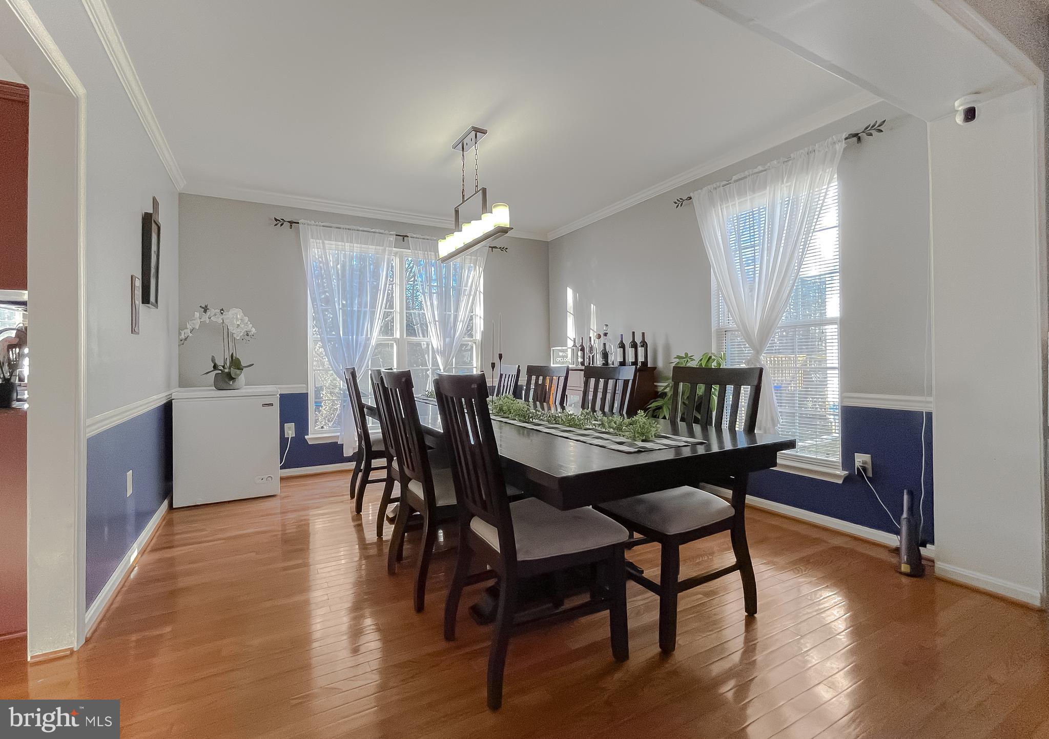 CEDAR TREE - Residential