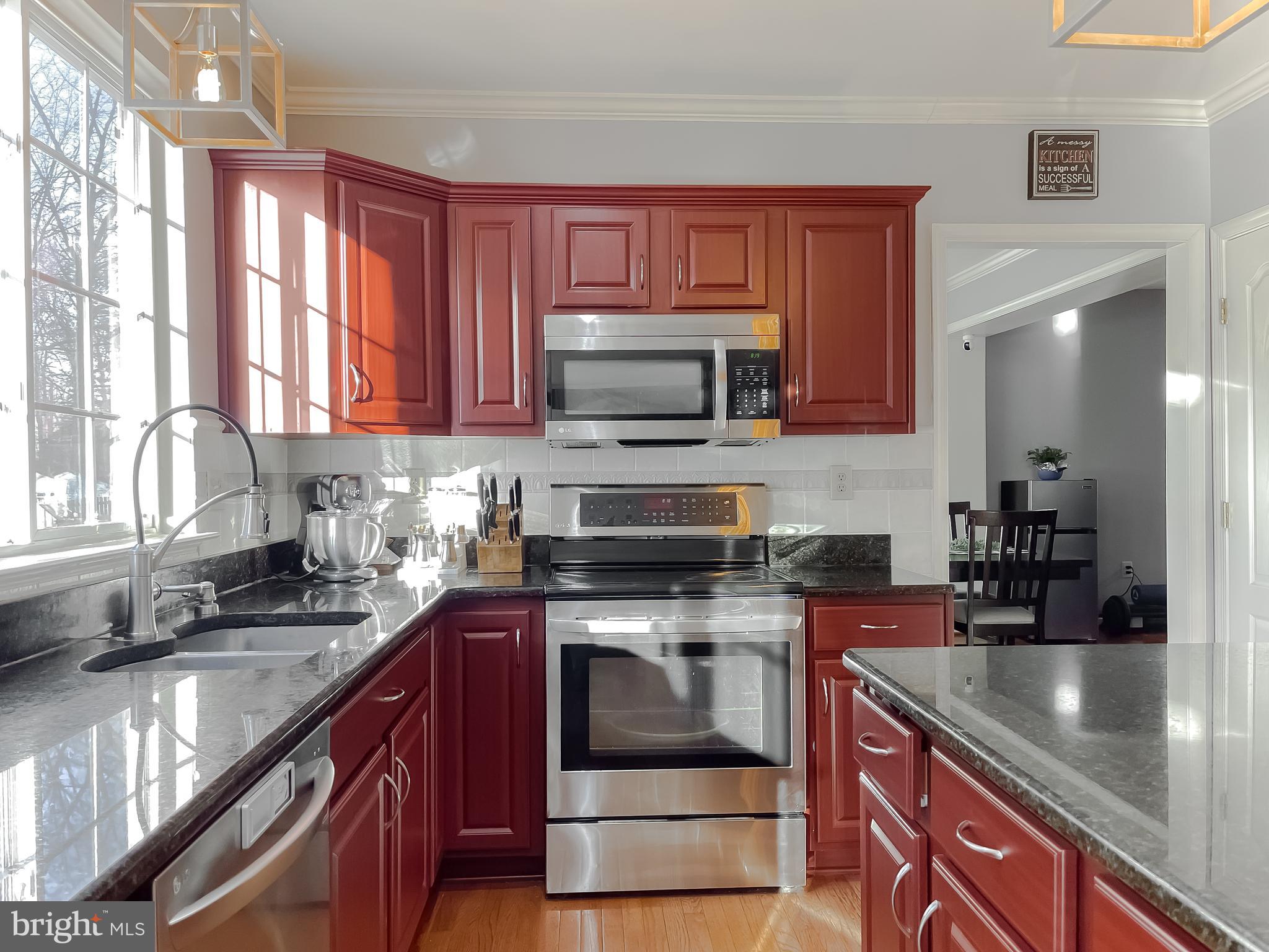 CEDAR TREE - Residential