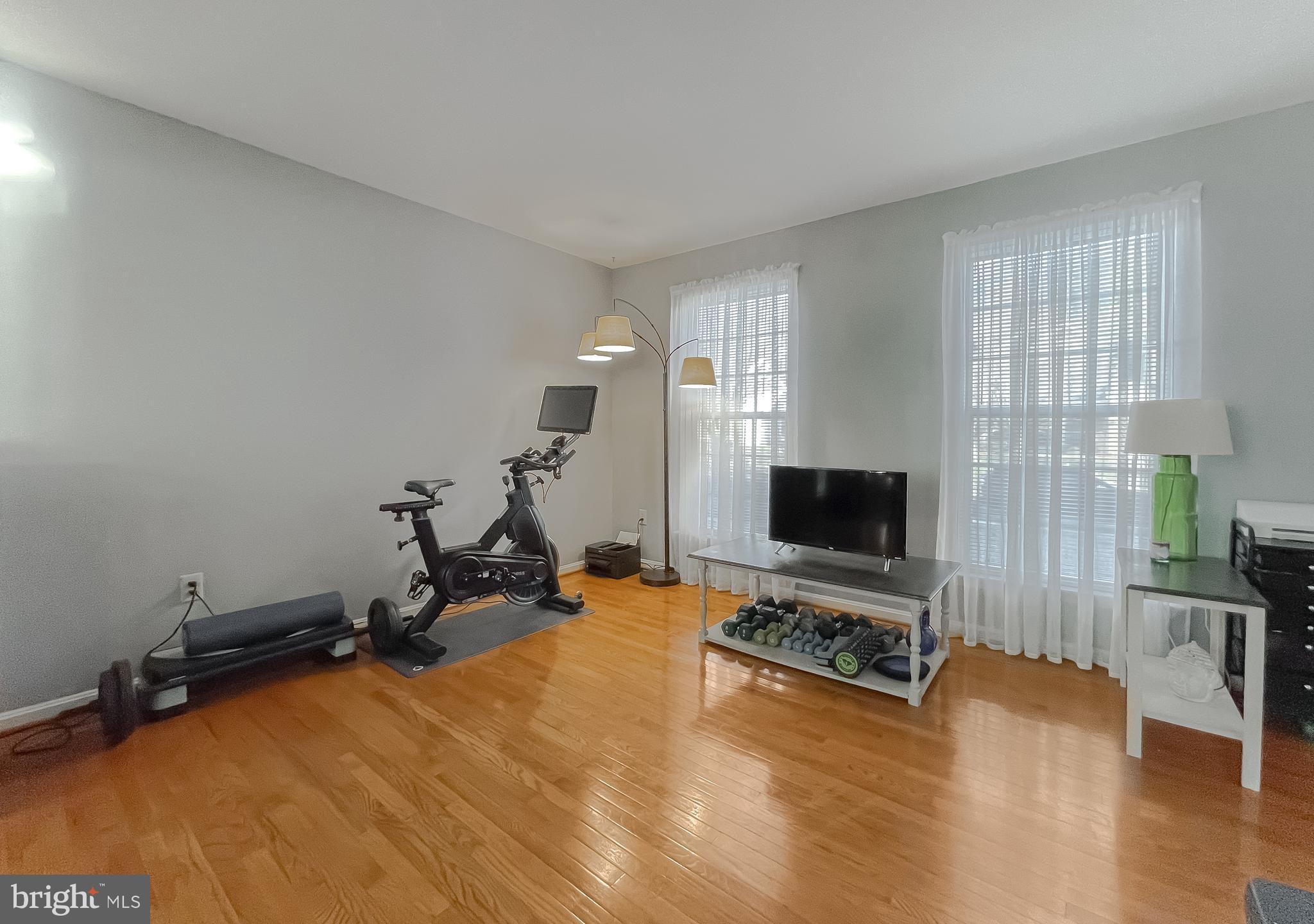 CEDAR TREE - Residential