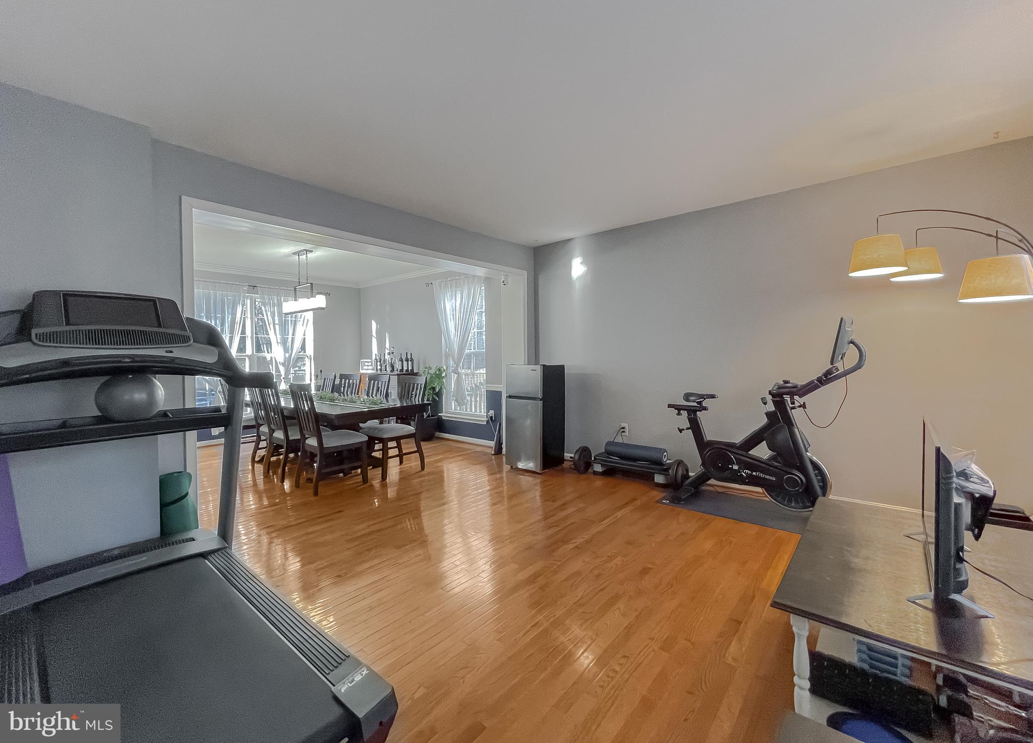 CEDAR TREE - Residential