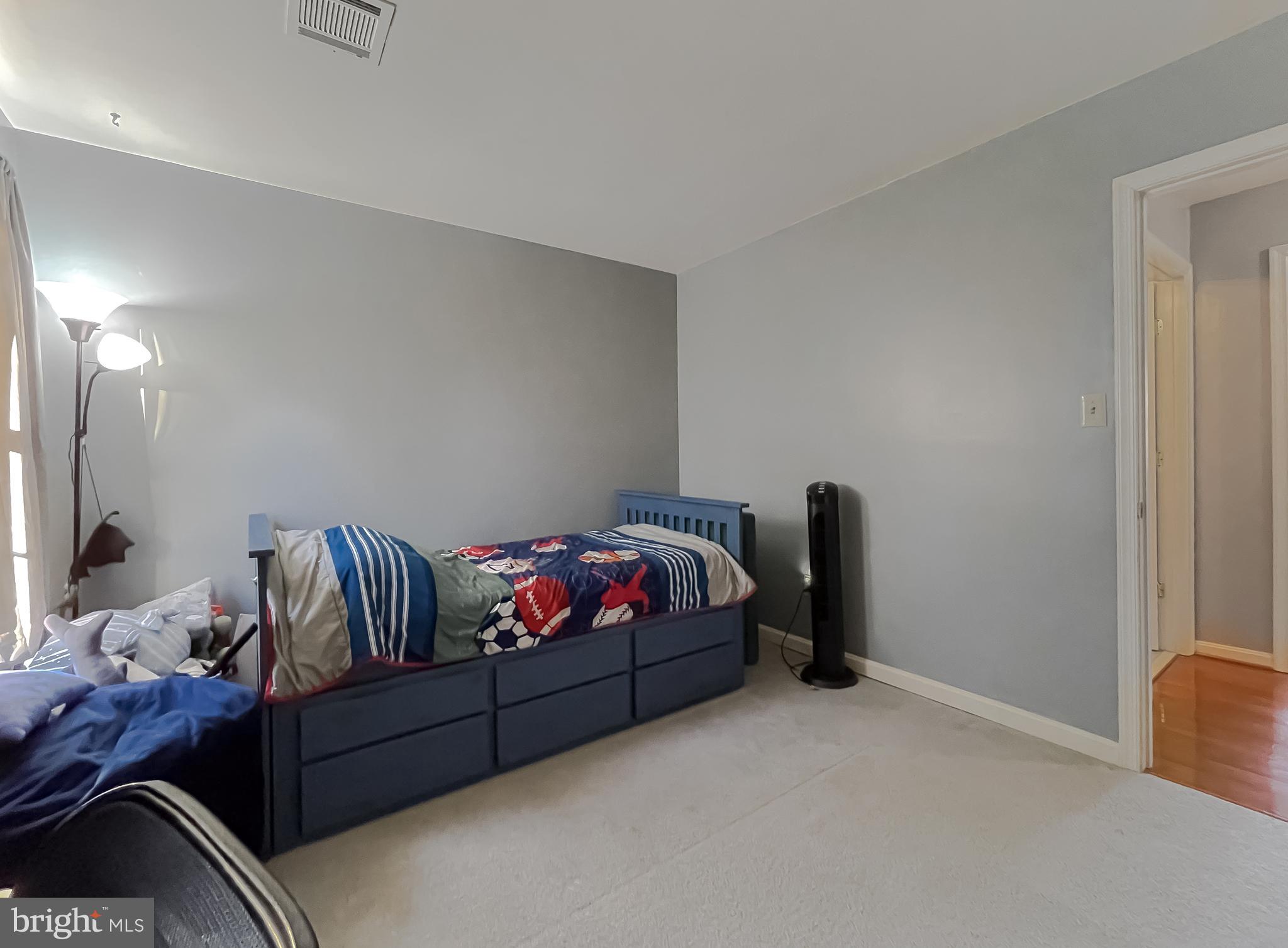 CEDAR TREE - Residential