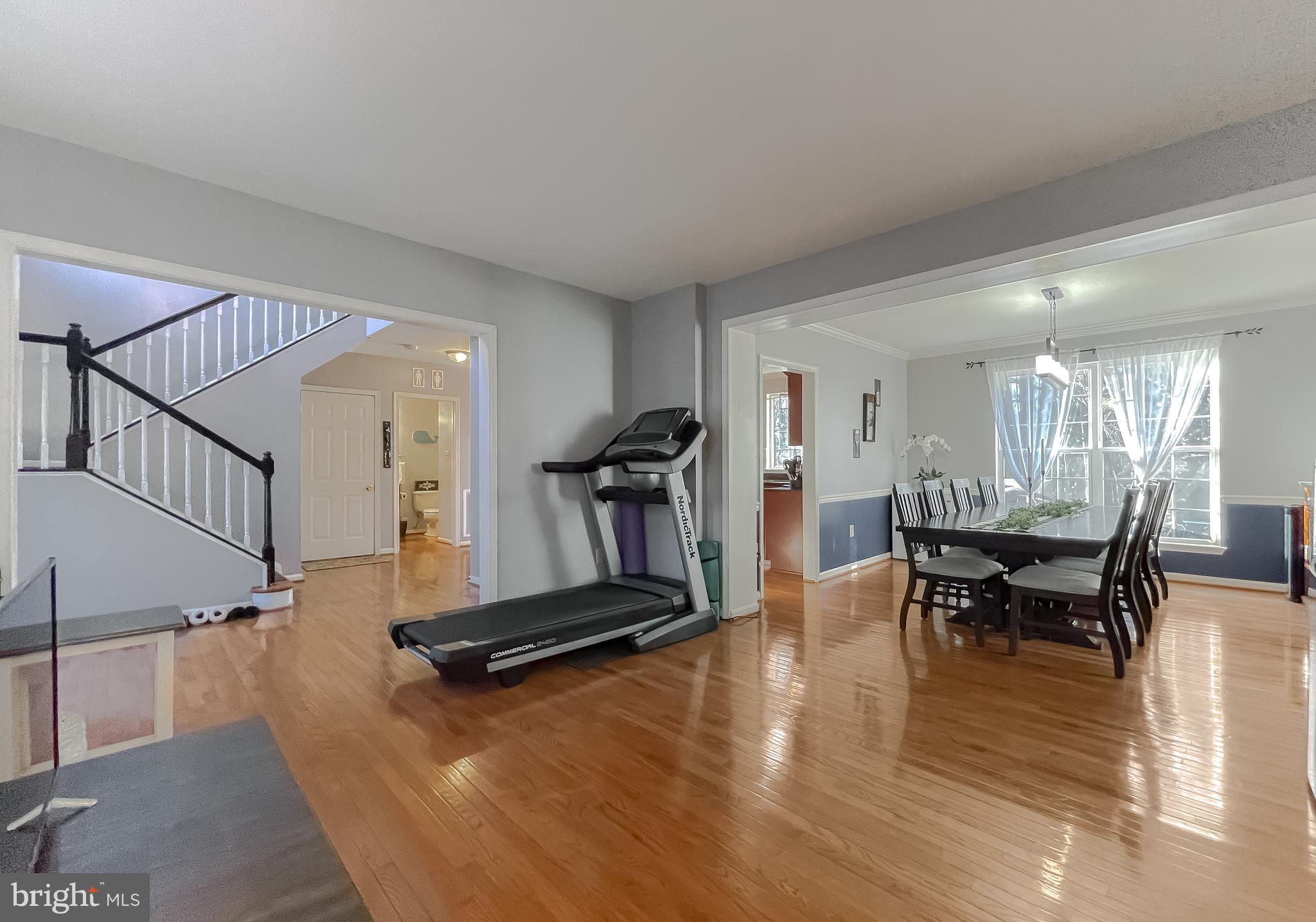 CEDAR TREE - Residential