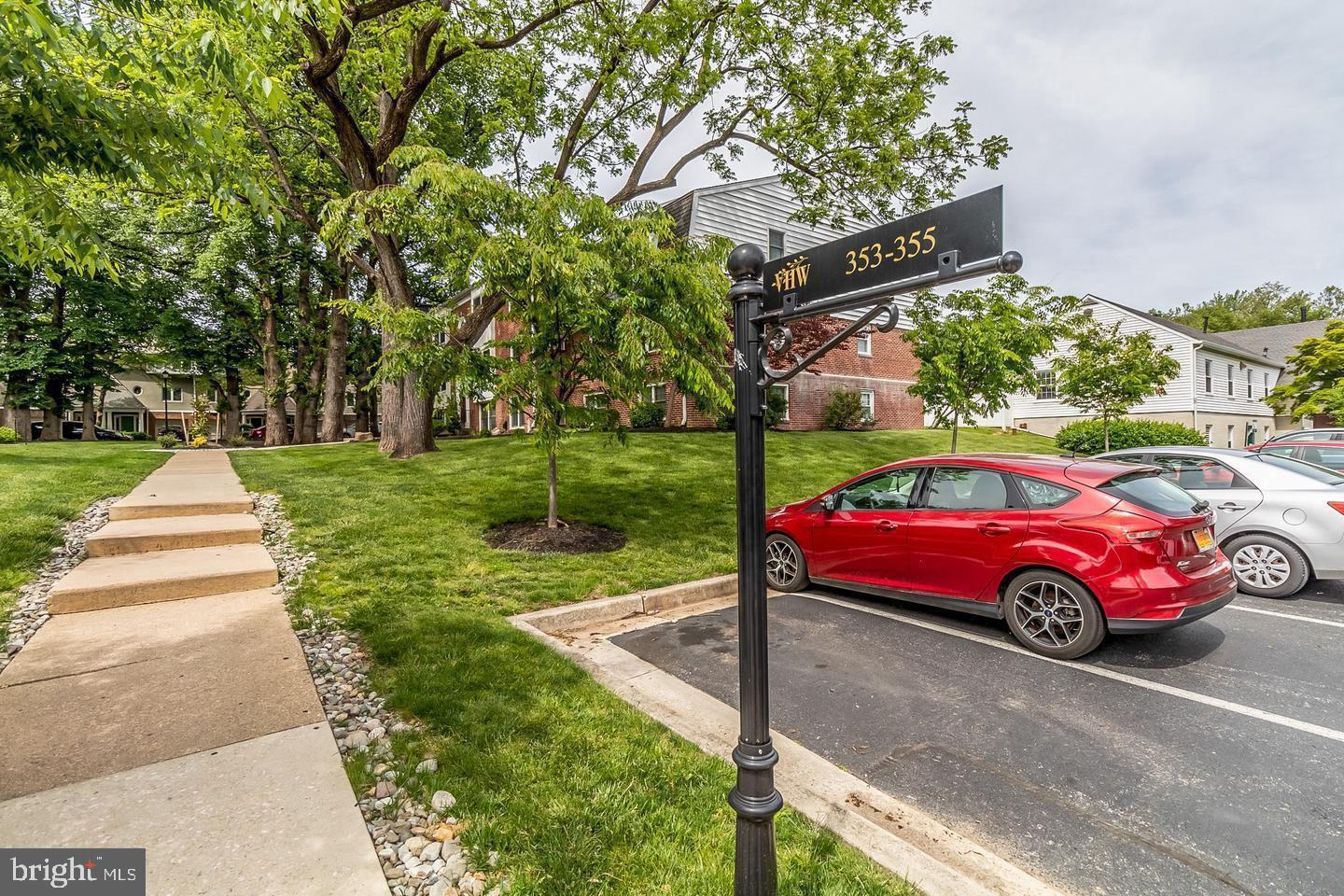 VILLAGES AT HOMELAND - Residential