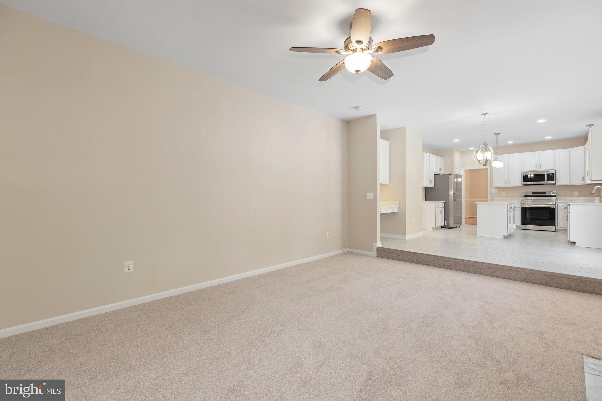 LEE'S HILL - Residential