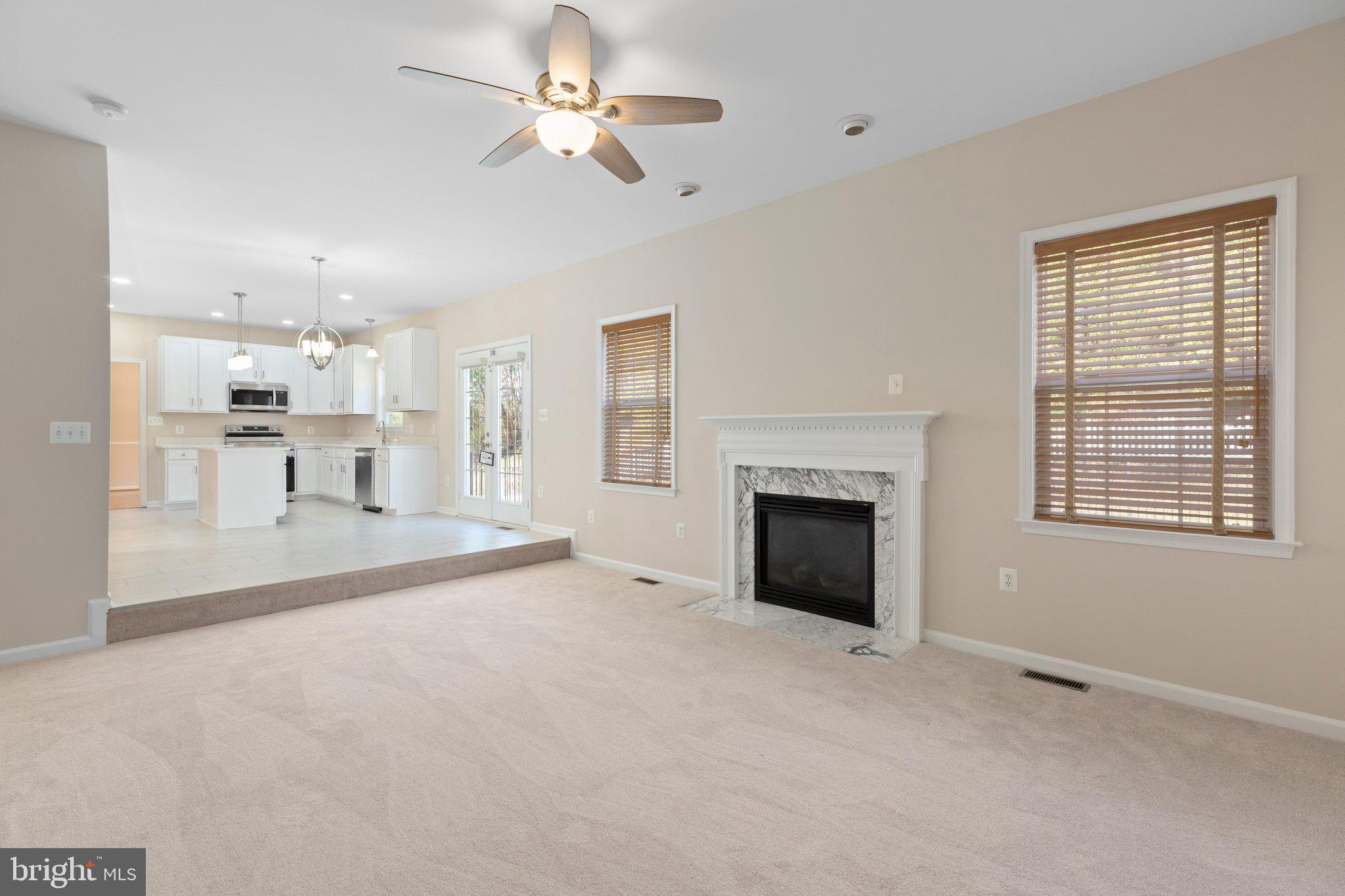 LEE'S HILL - Residential