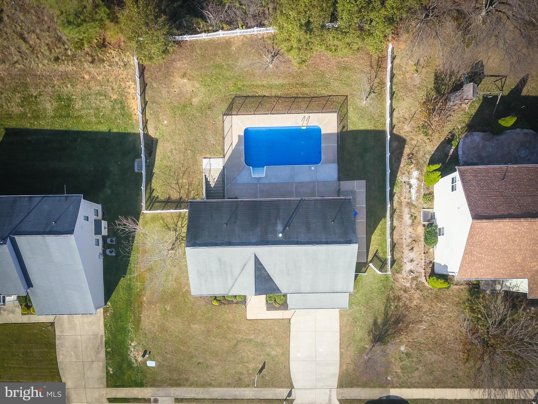 LEE'S HILL - Residential