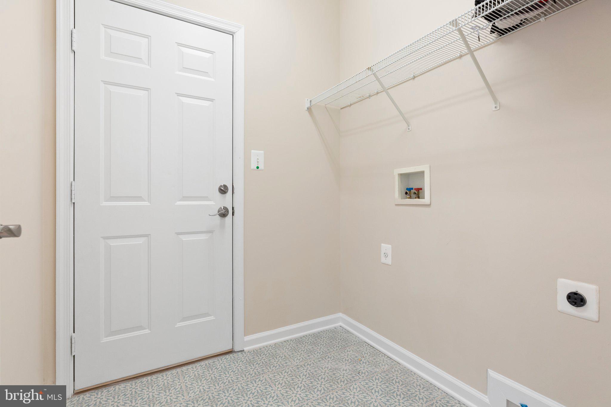 LEE'S HILL - Residential