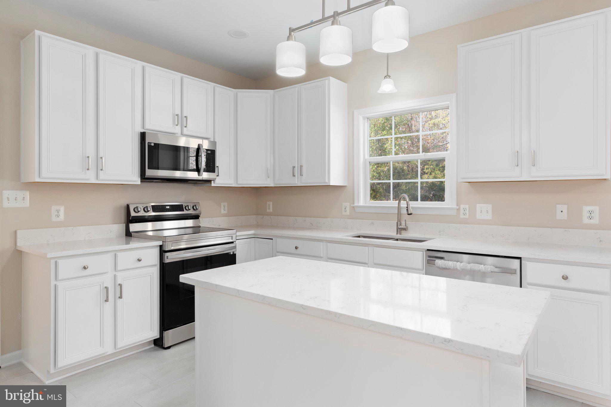 LEE'S HILL - Residential