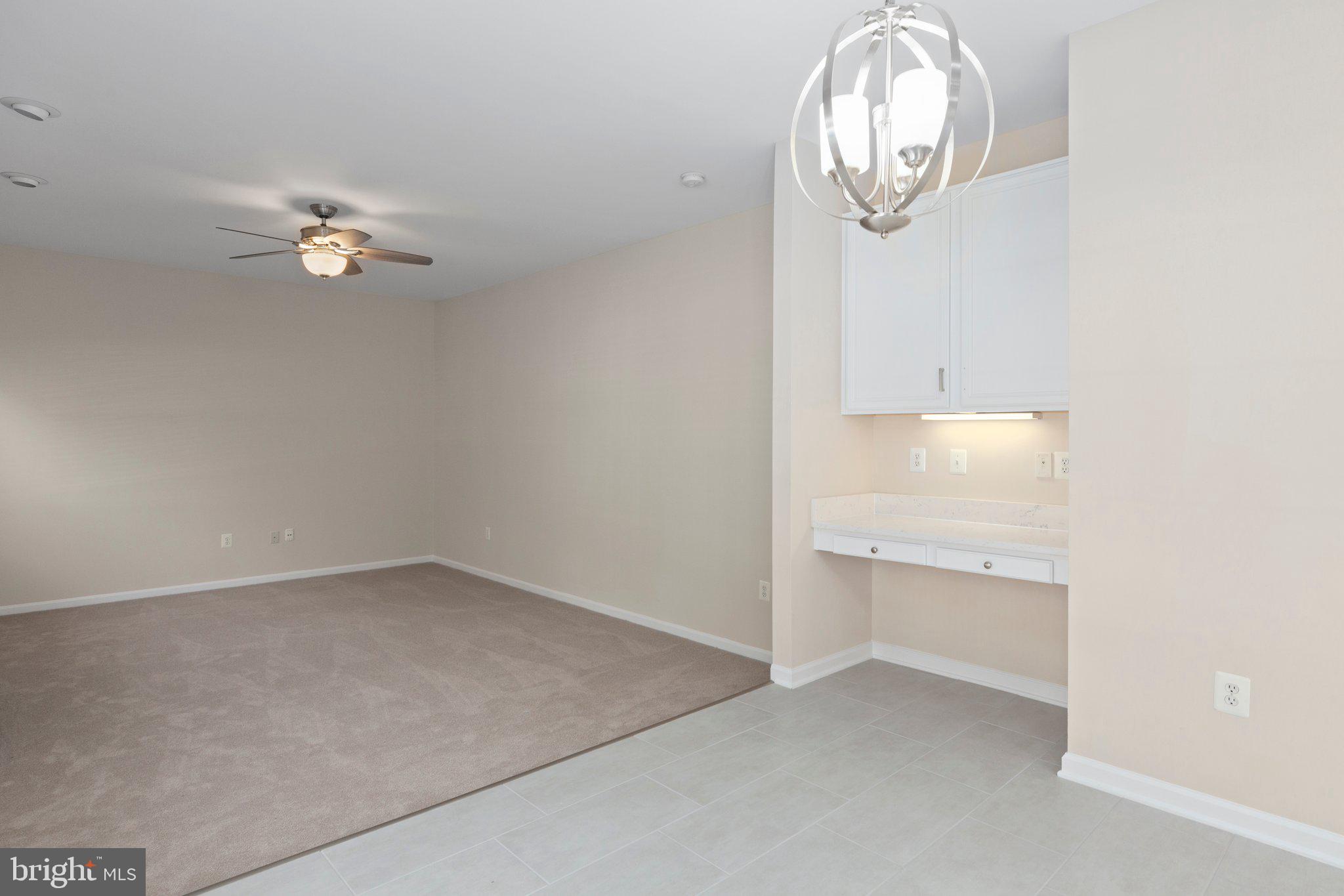 LEE'S HILL - Residential