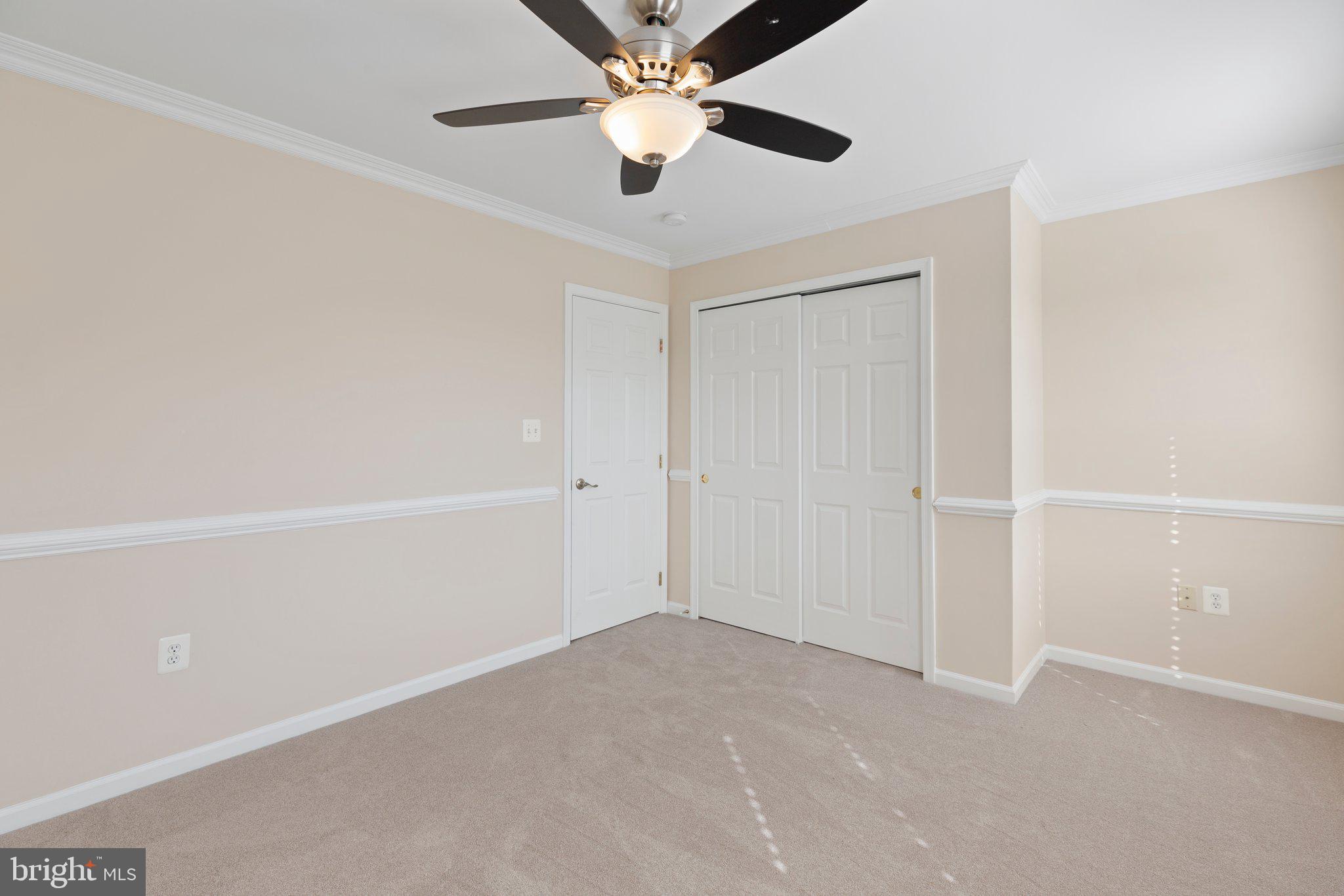 LEE'S HILL - Residential