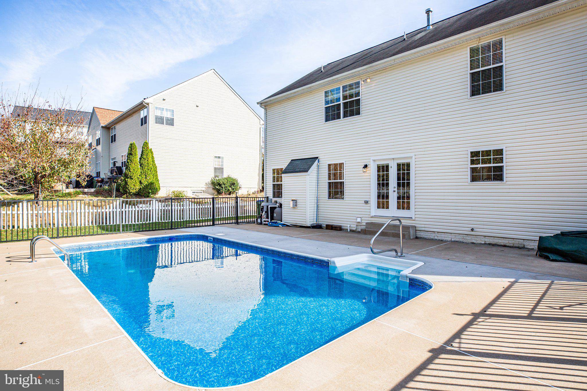 LEE'S HILL - Residential