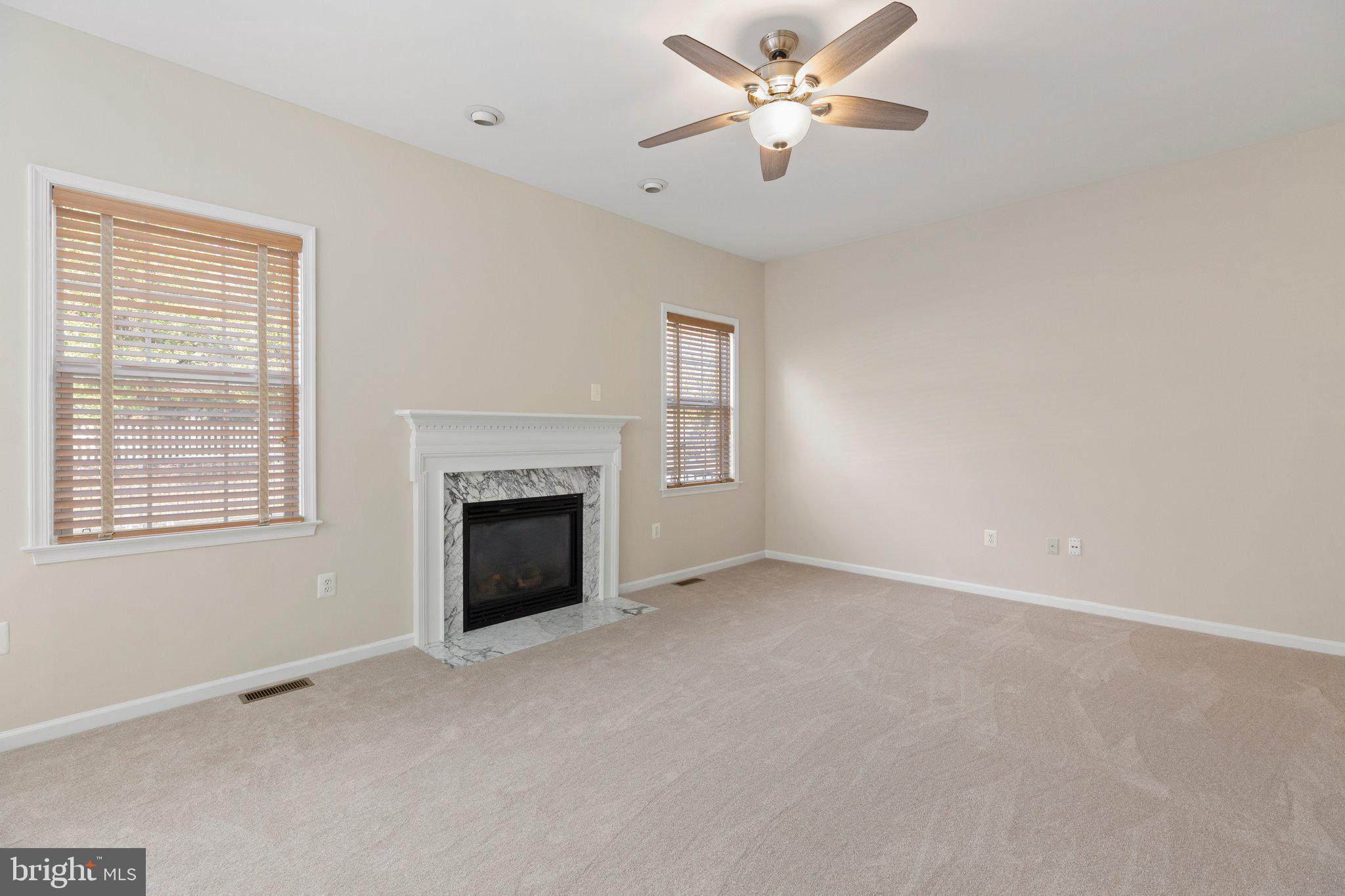 LEE'S HILL - Residential