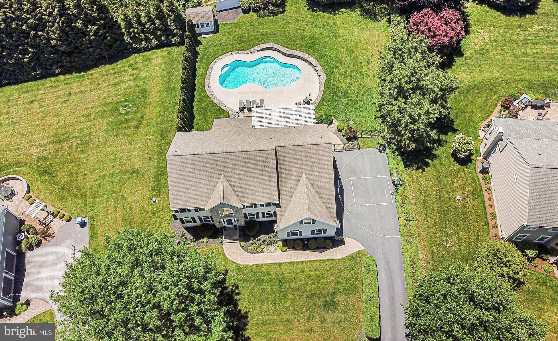 12 HIGH HILL LANE